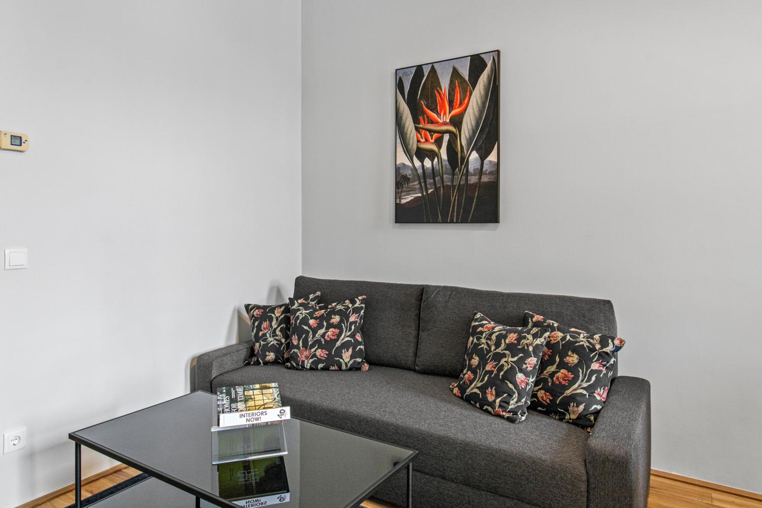 Balcony Apartment, 4 min to U3 Zipperer Straße