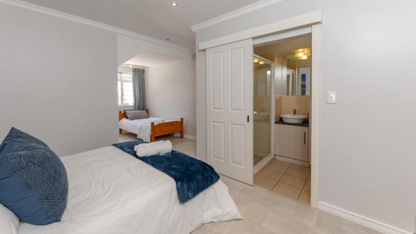 21 James Orchard view 4