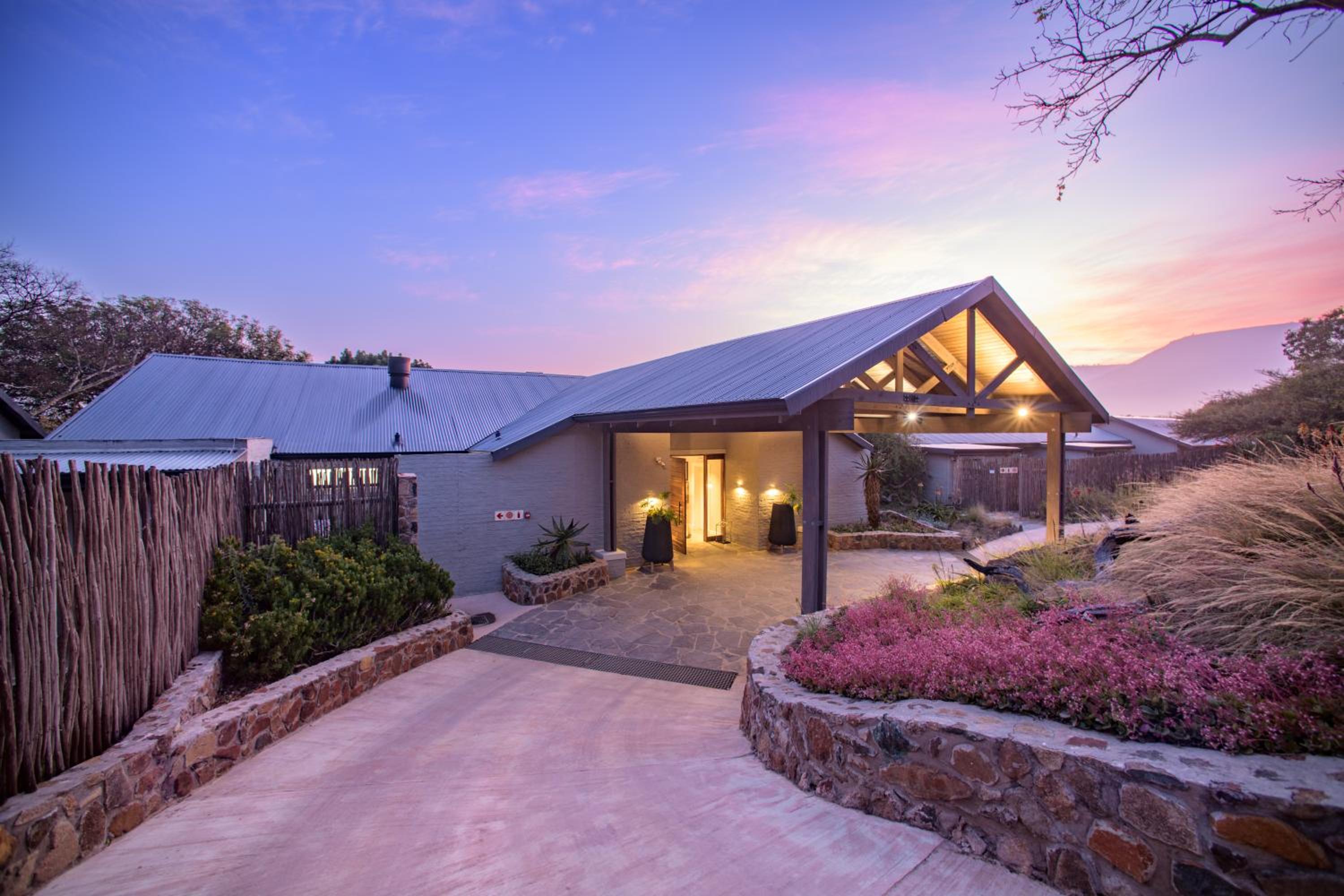 Valley Lodge - Babanango Game Reserve