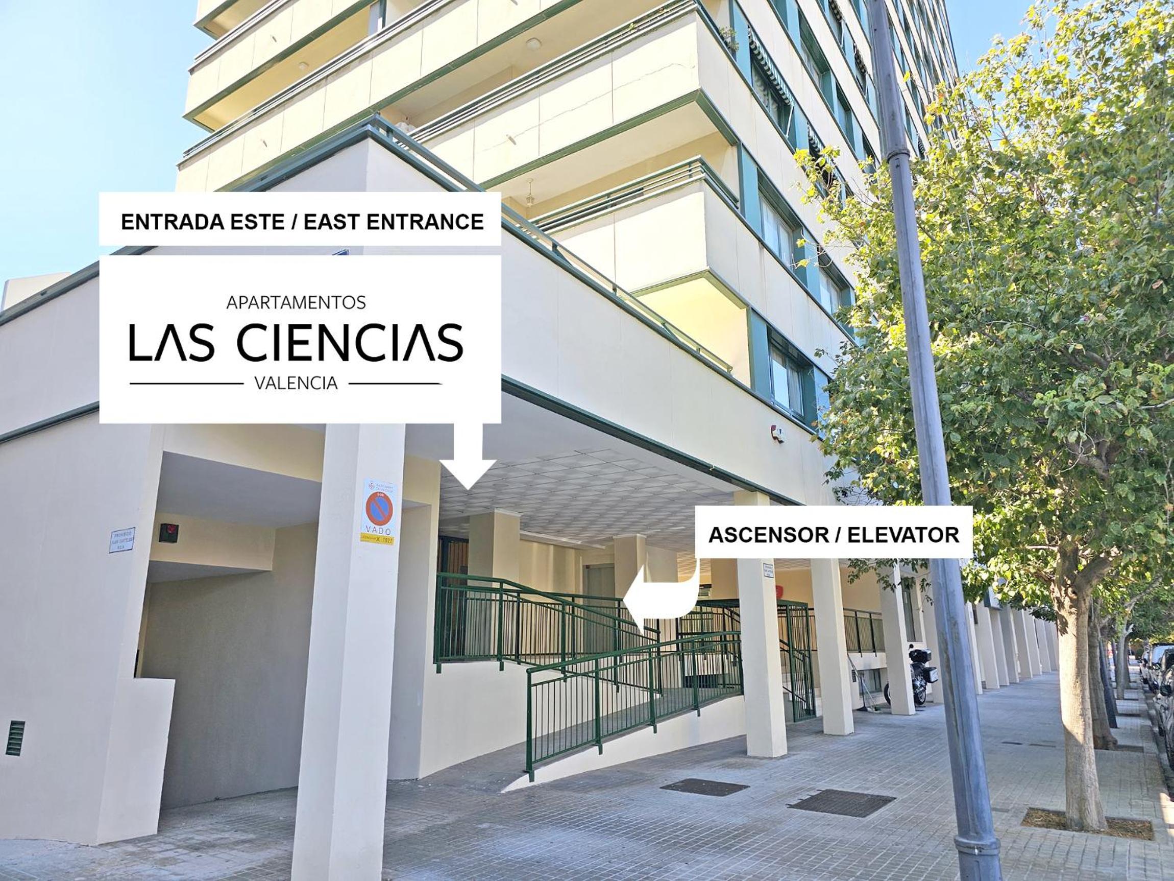 Valencia Vacations - Apartamentos Las Ciencias V - Property Image 38