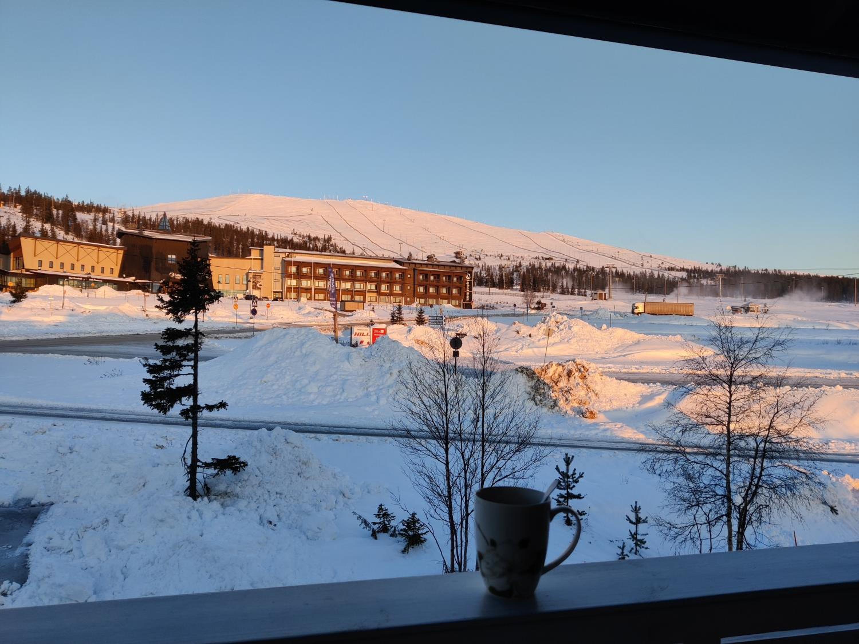 Ylläs slope SareStar
