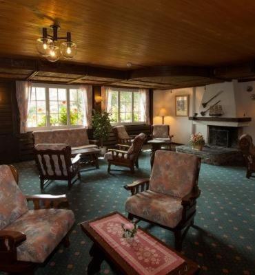 B & B Hôtel Aux Mille Etoiles