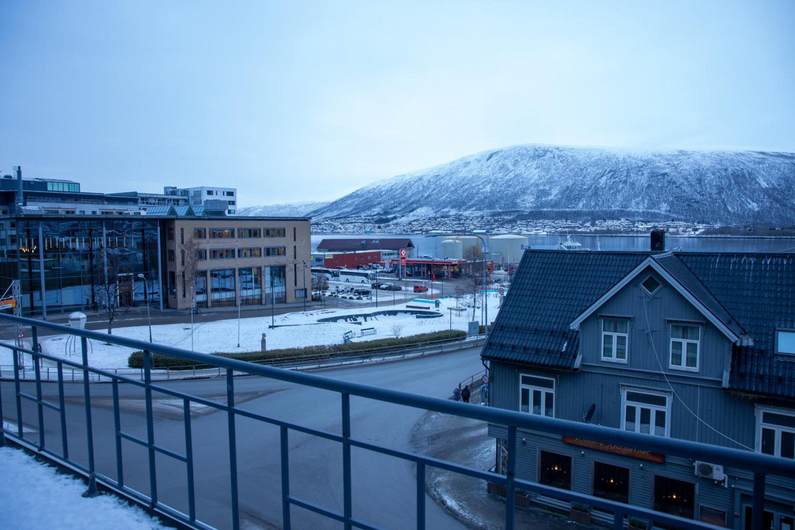 Northstay - City Center Terrace with Mountain View view 3