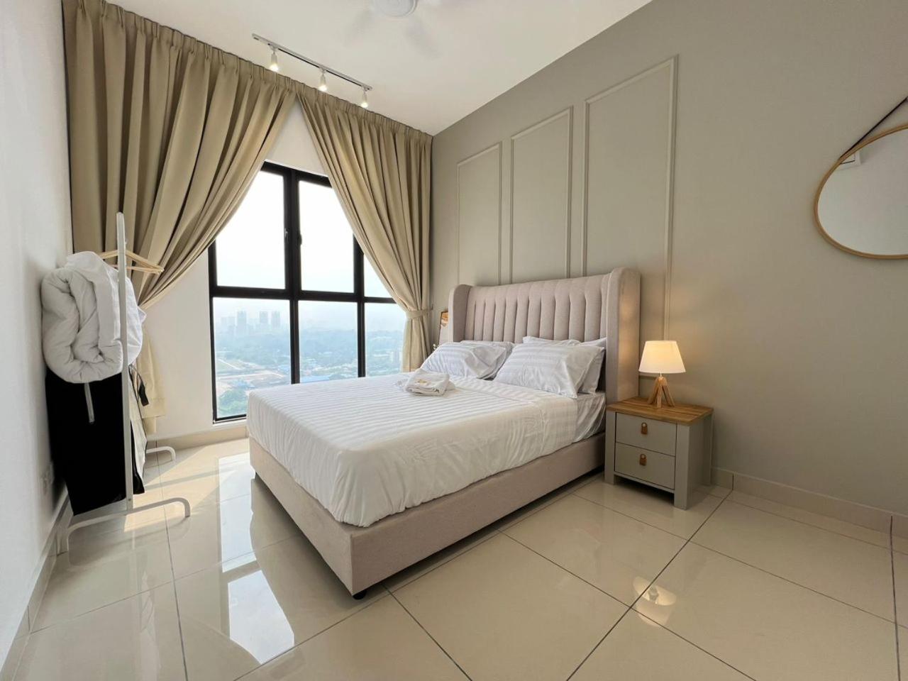 KLCity & KLCC View Modern Style 2R2B - 6 pax