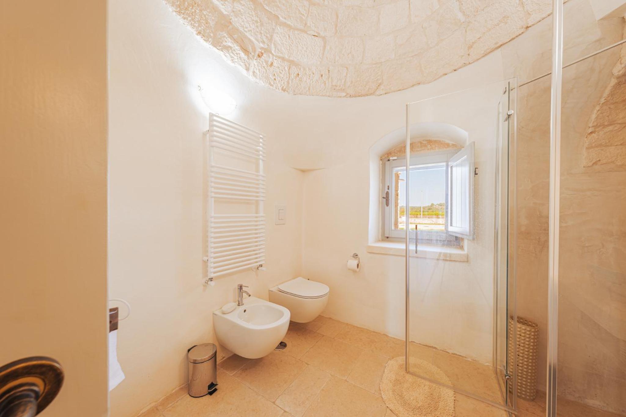 HelloApulia Family Trulli Pumo Bianco