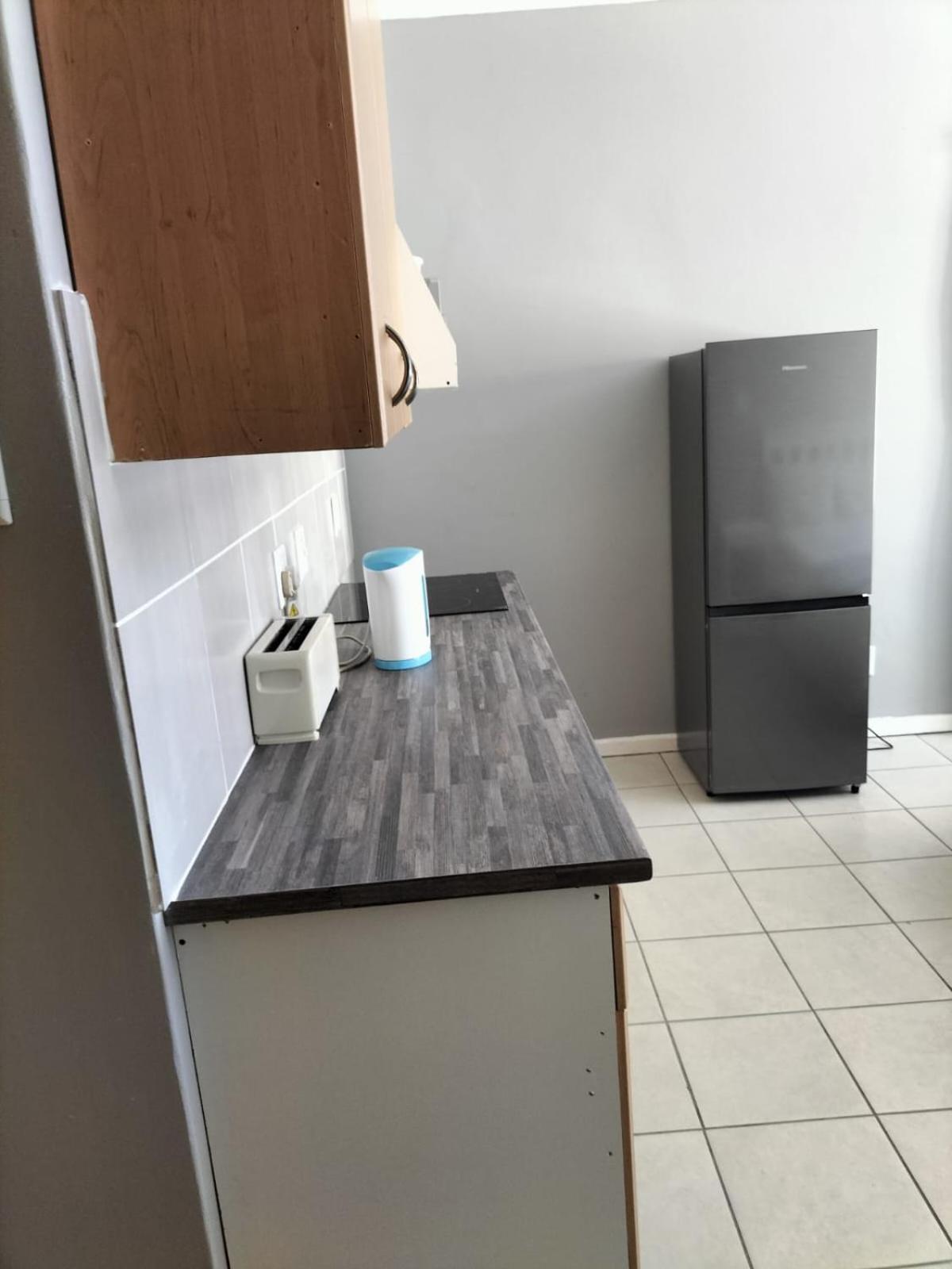 Gqeberha Self Catering Apartments view 2