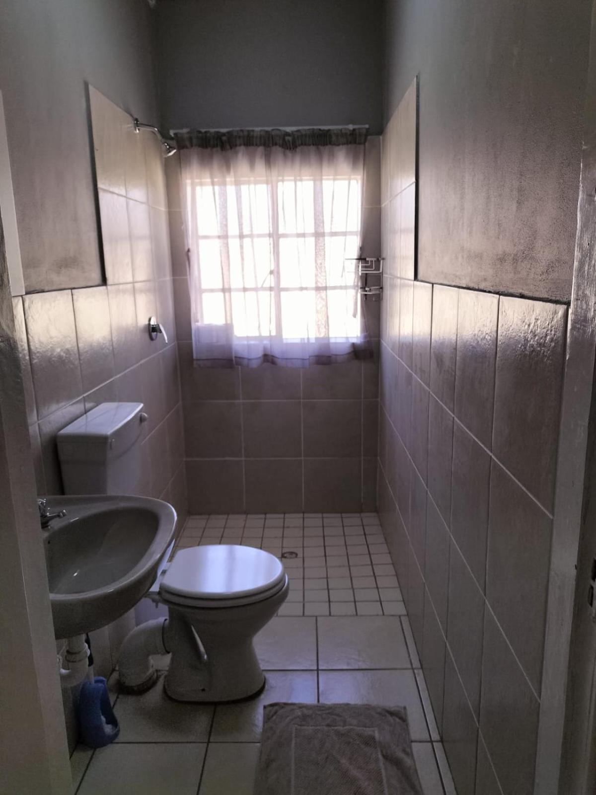 Gqeberha Self Catering Apartments view 3