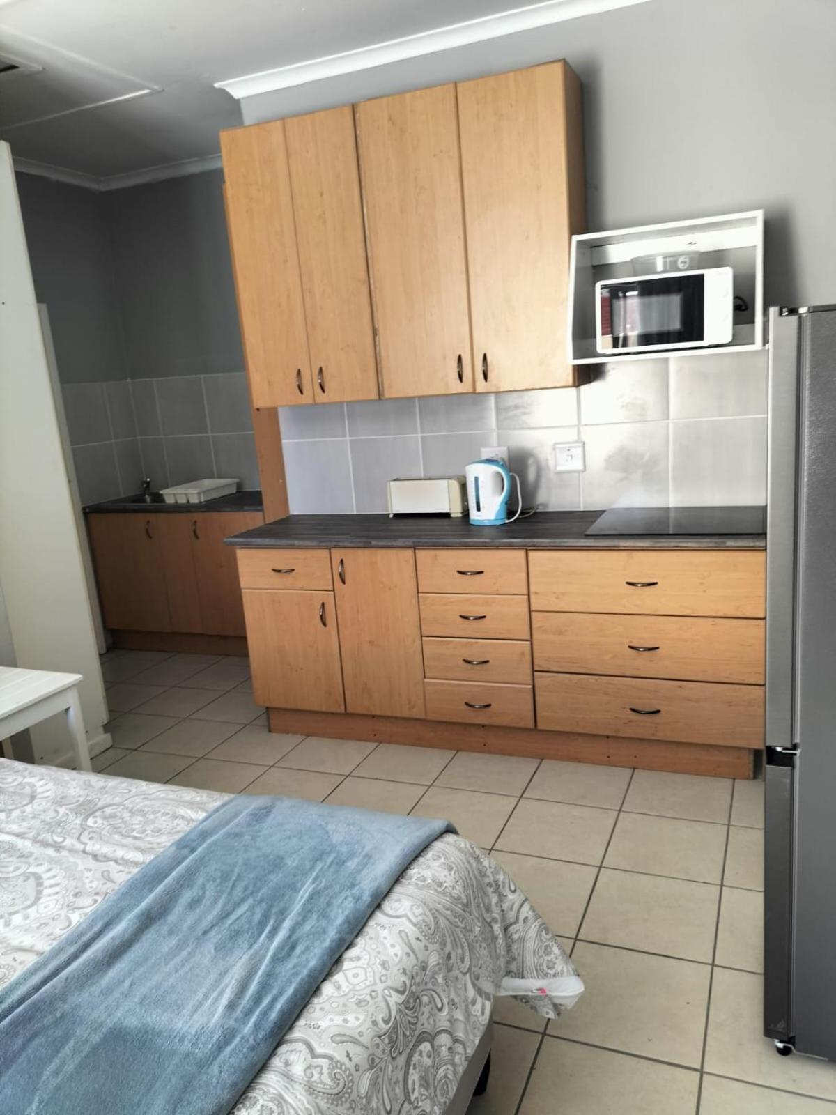 Gqeberha Self Catering Apartments view 4