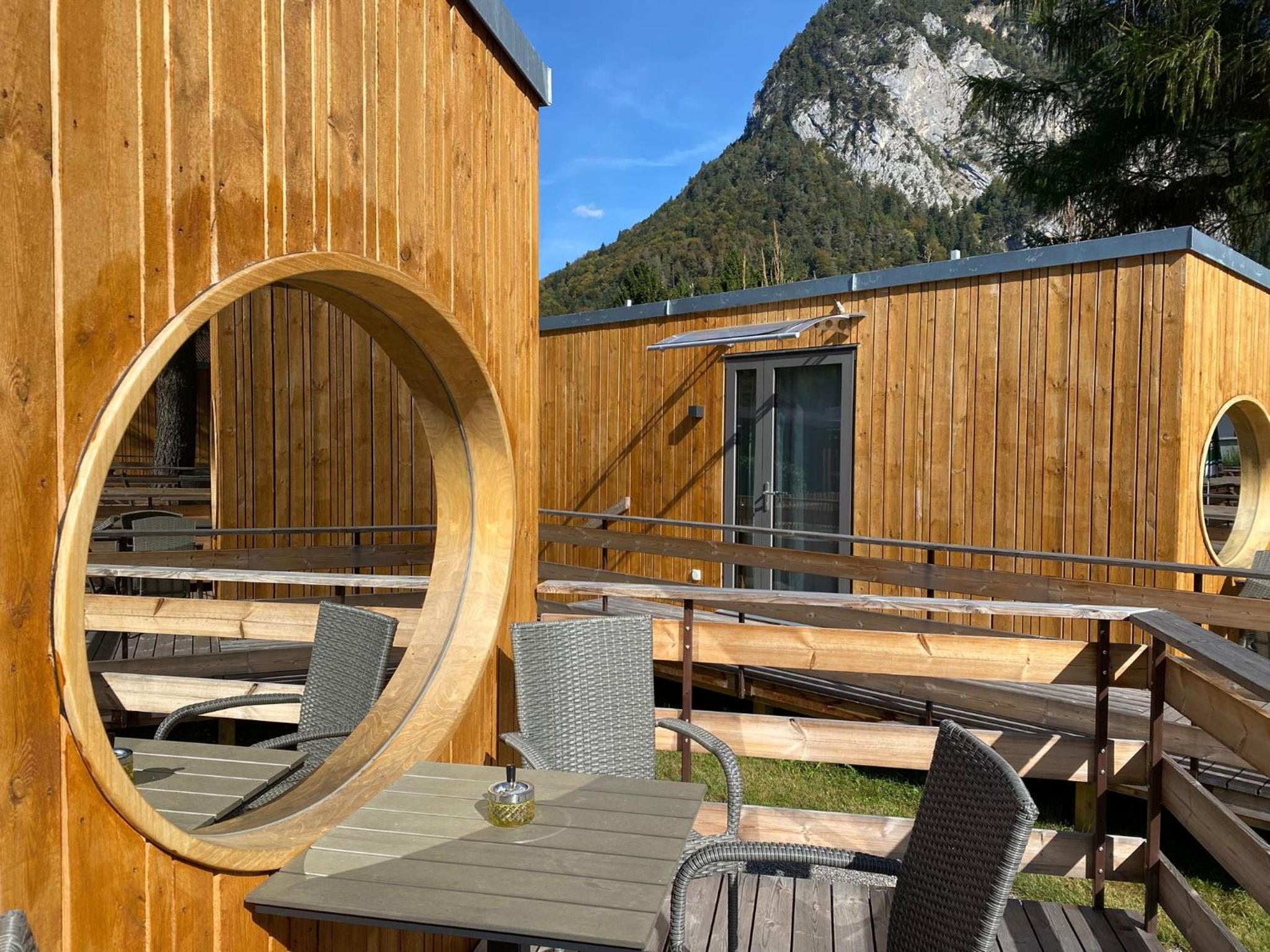 Unique Tiny Eco Lodges with gorgeous views to Jungfrau Massiv