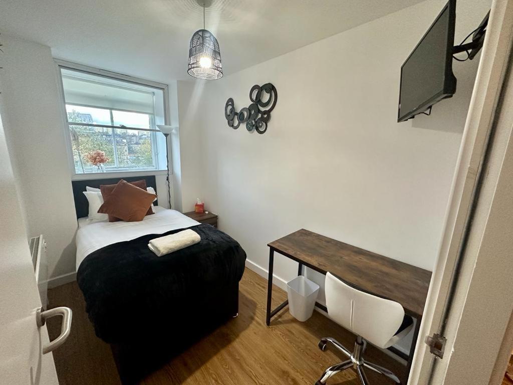 Chamber Apart City Centre BD1 view 3