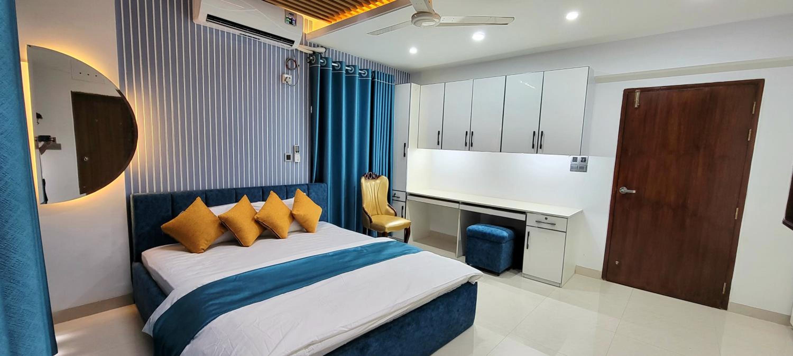 hotel room