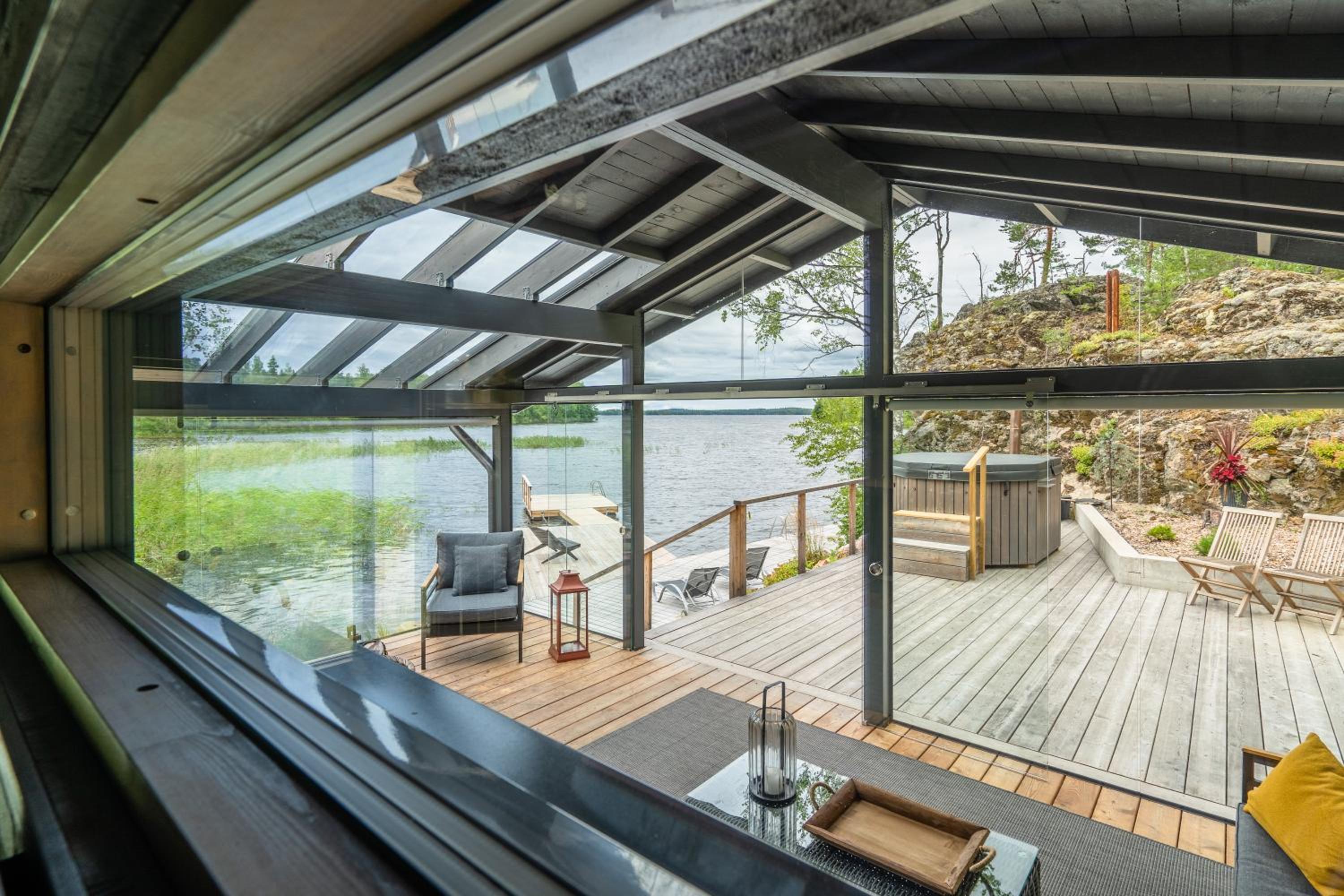Lakeside Cabin in Heinola