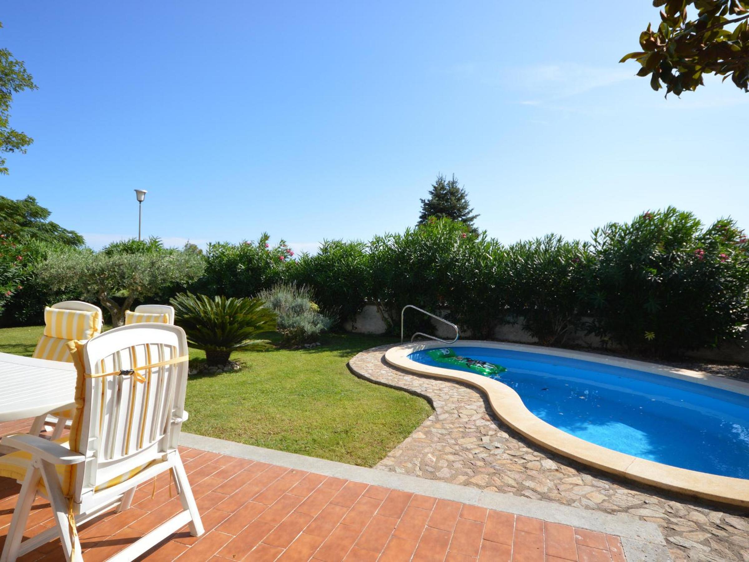 Casa vintage con piscina, WiFi y jardín en zona tranquila de Sant Pere Pescador - ES-89-120 photo 2