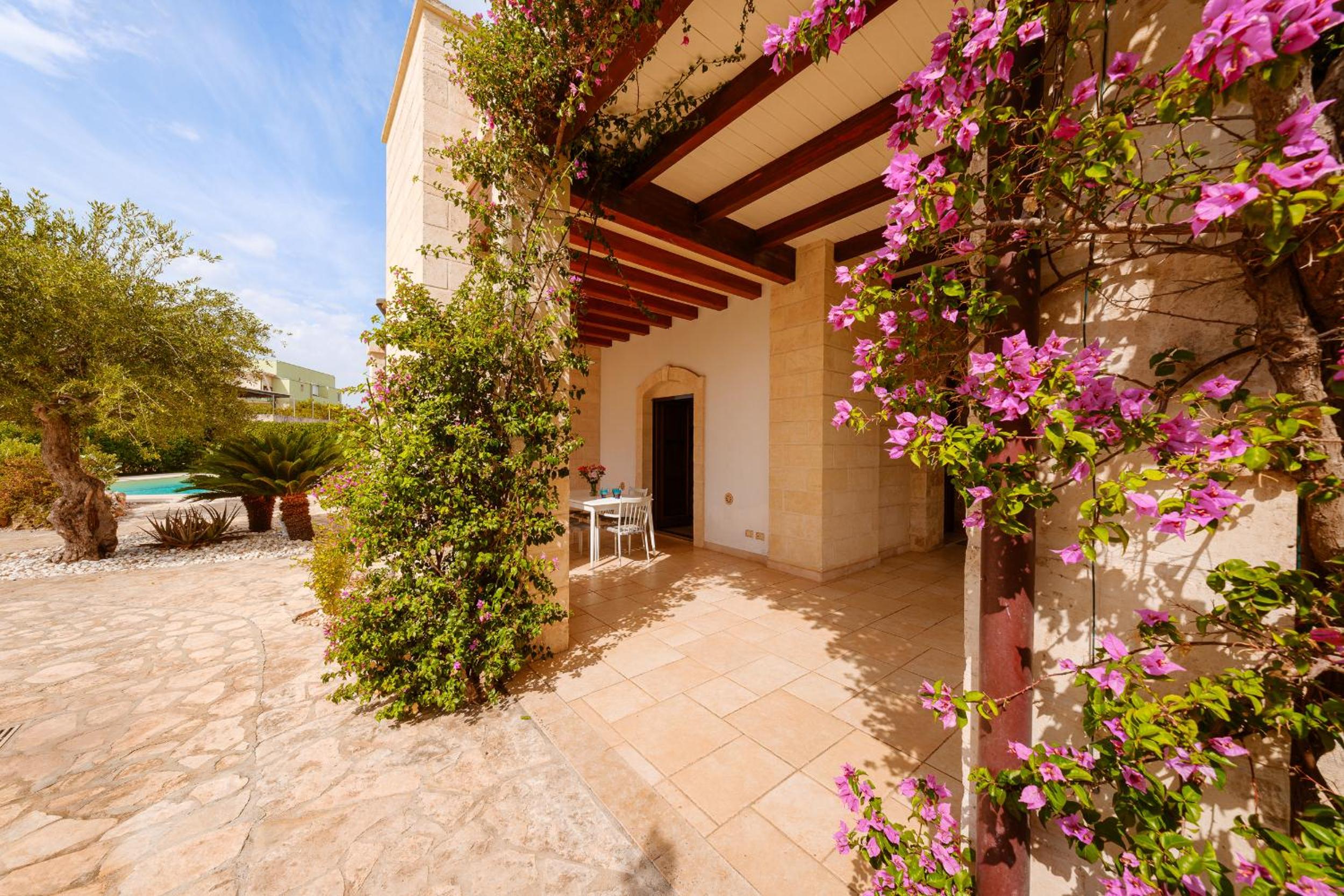 HelloApulia Villa Domenica - Family Sea & Garden Retreat - Walkable Local Dining, minutes from the Beach view 3