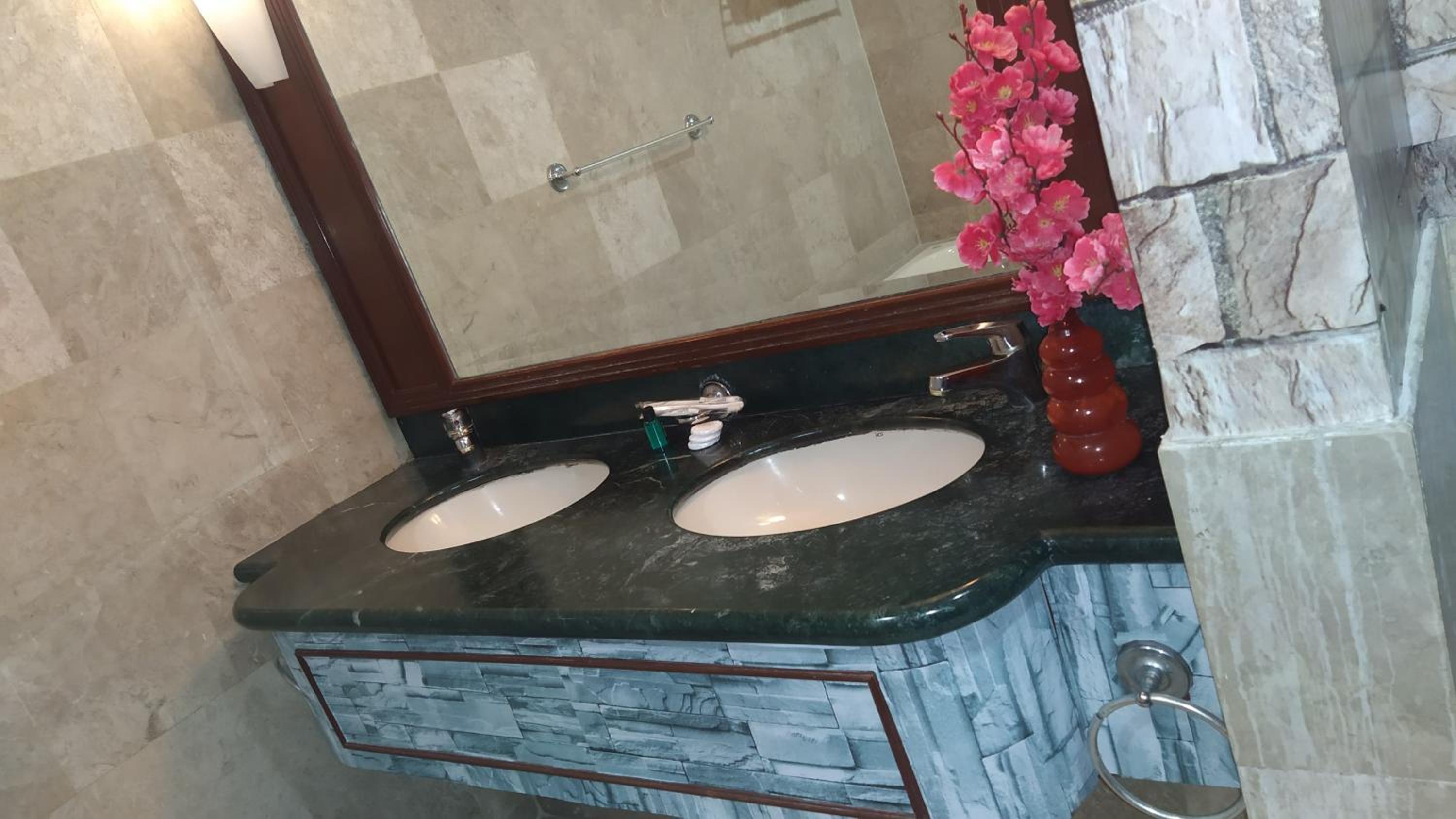 Sabah service suites at times Square Kuala lumpur