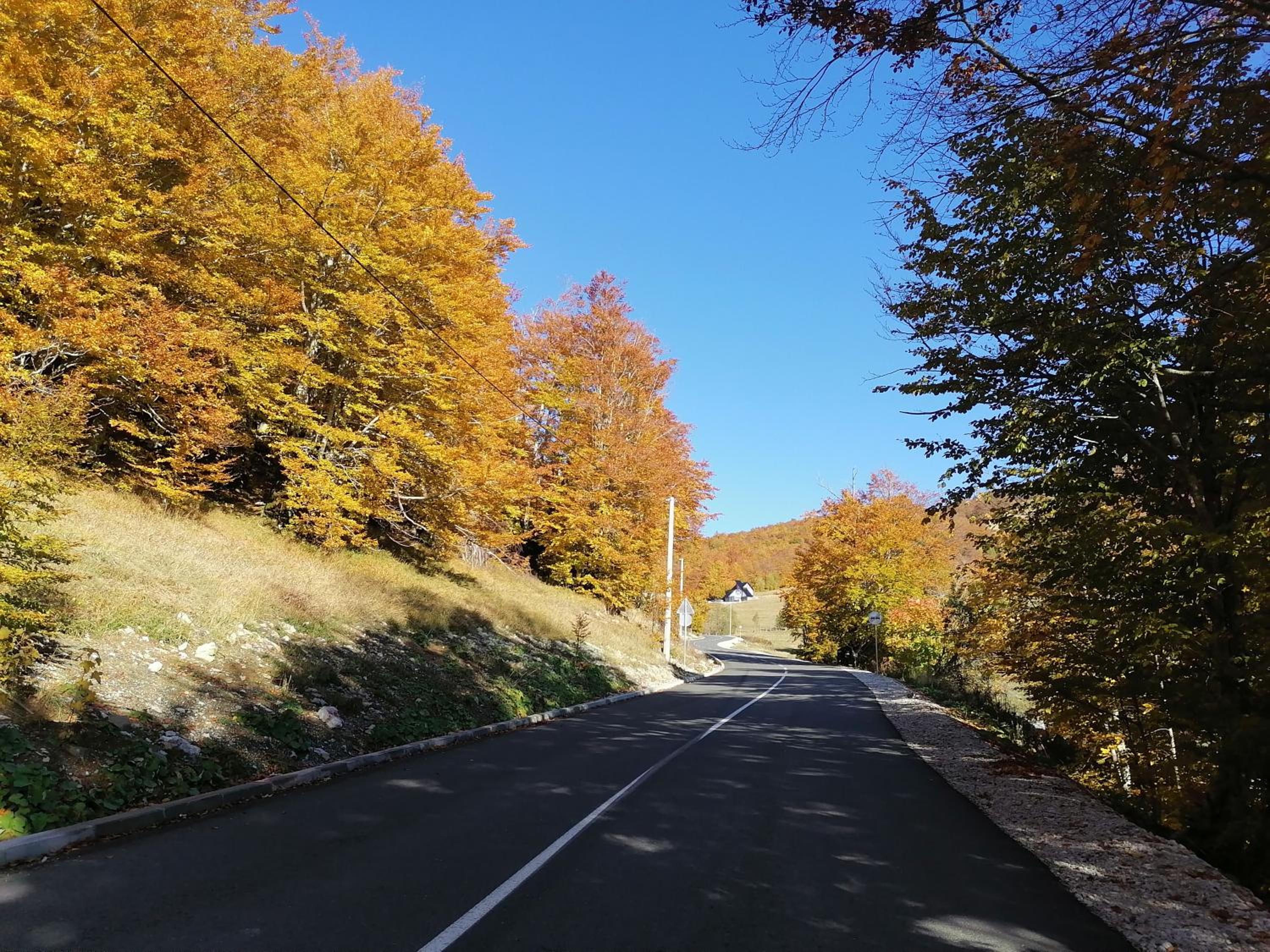 Vikendica Bjelašnica-Lukavac view 4