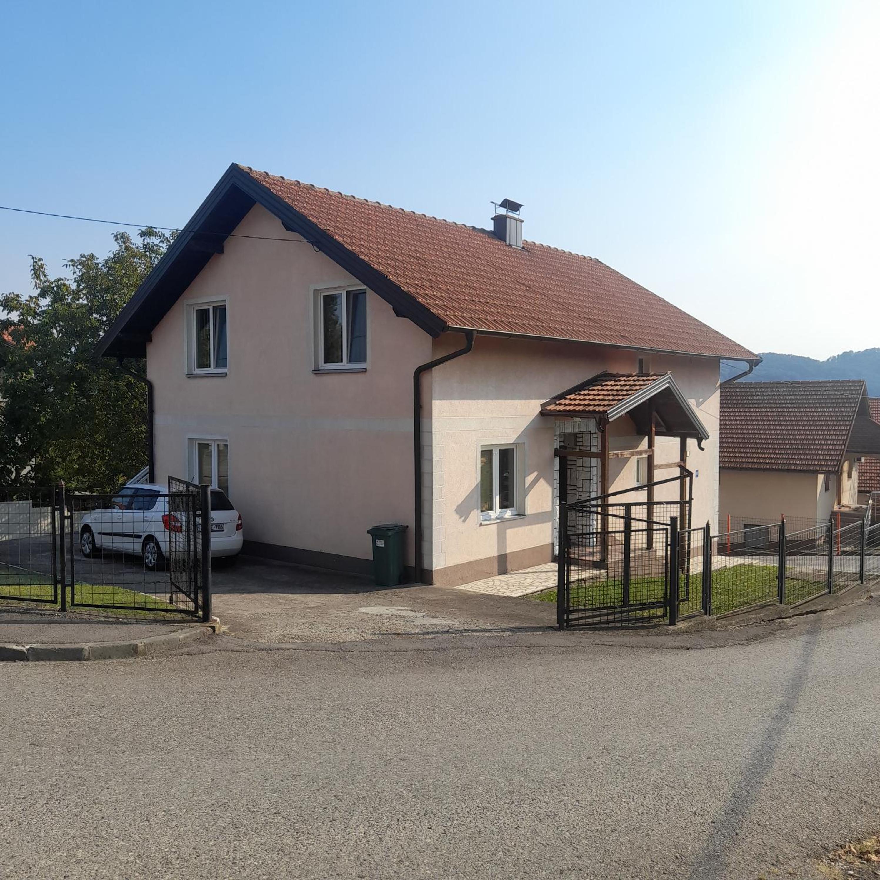 SARON House