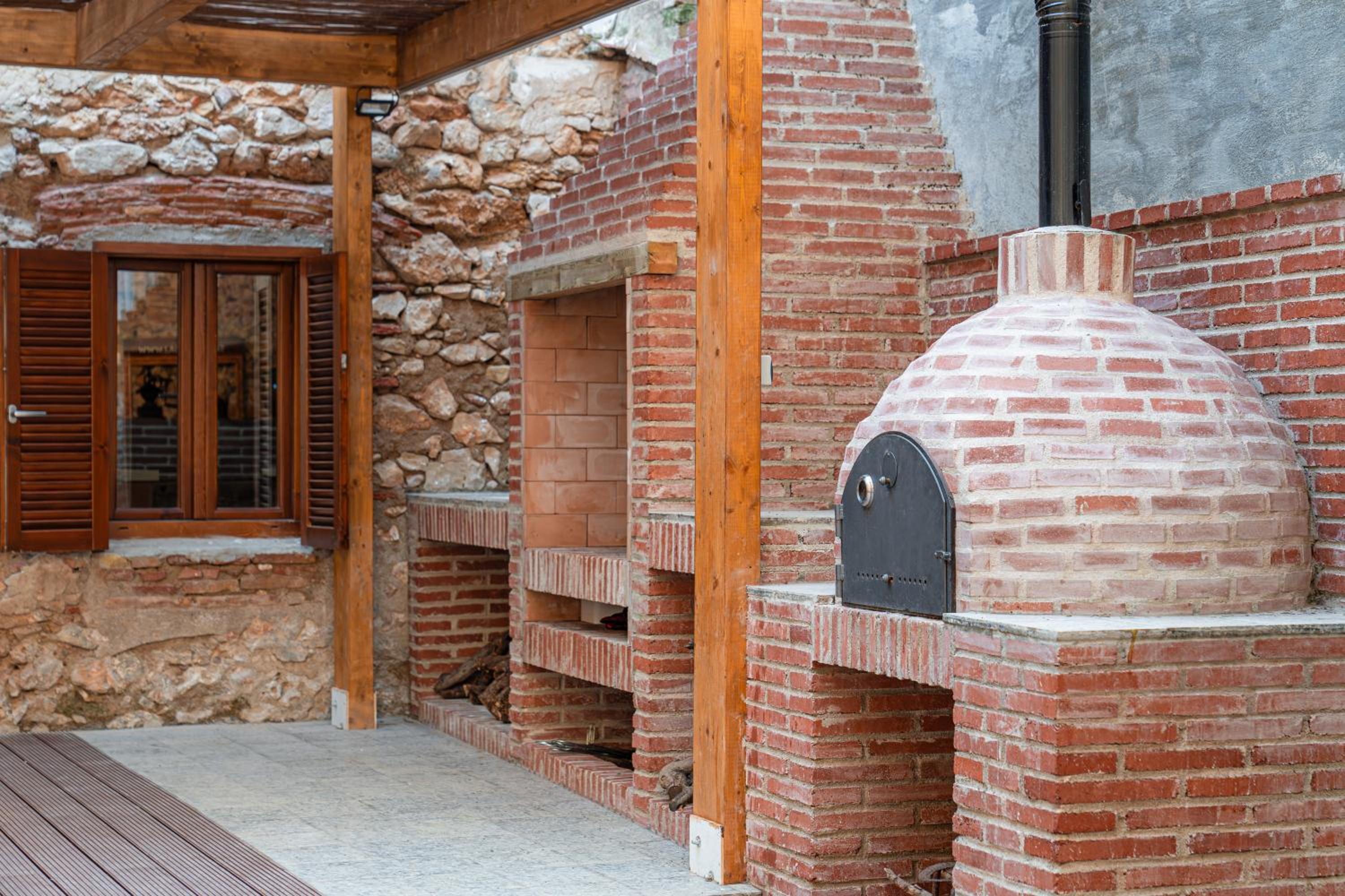 La Quadra Rural Housing