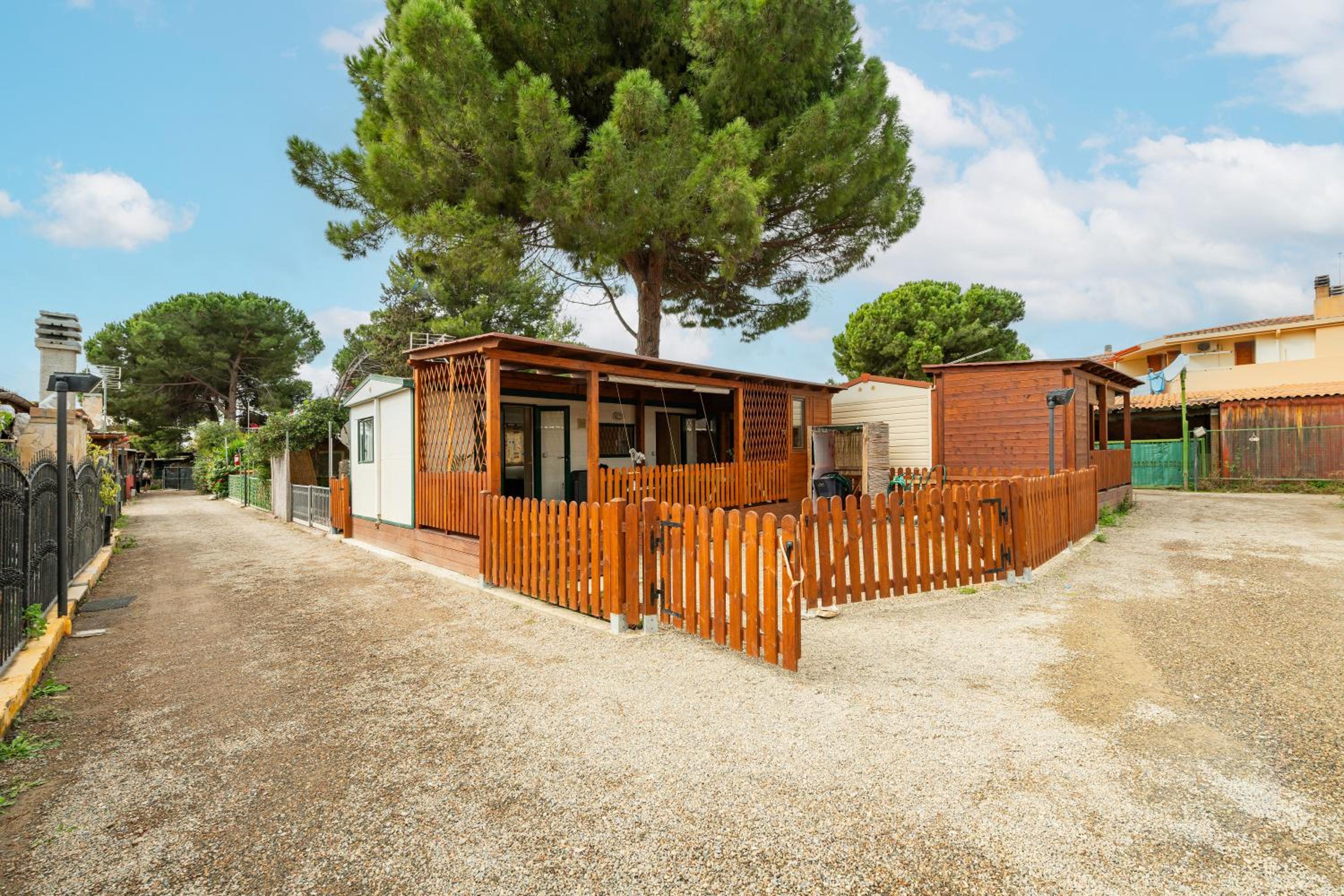 Mobile Home Margine Rosso