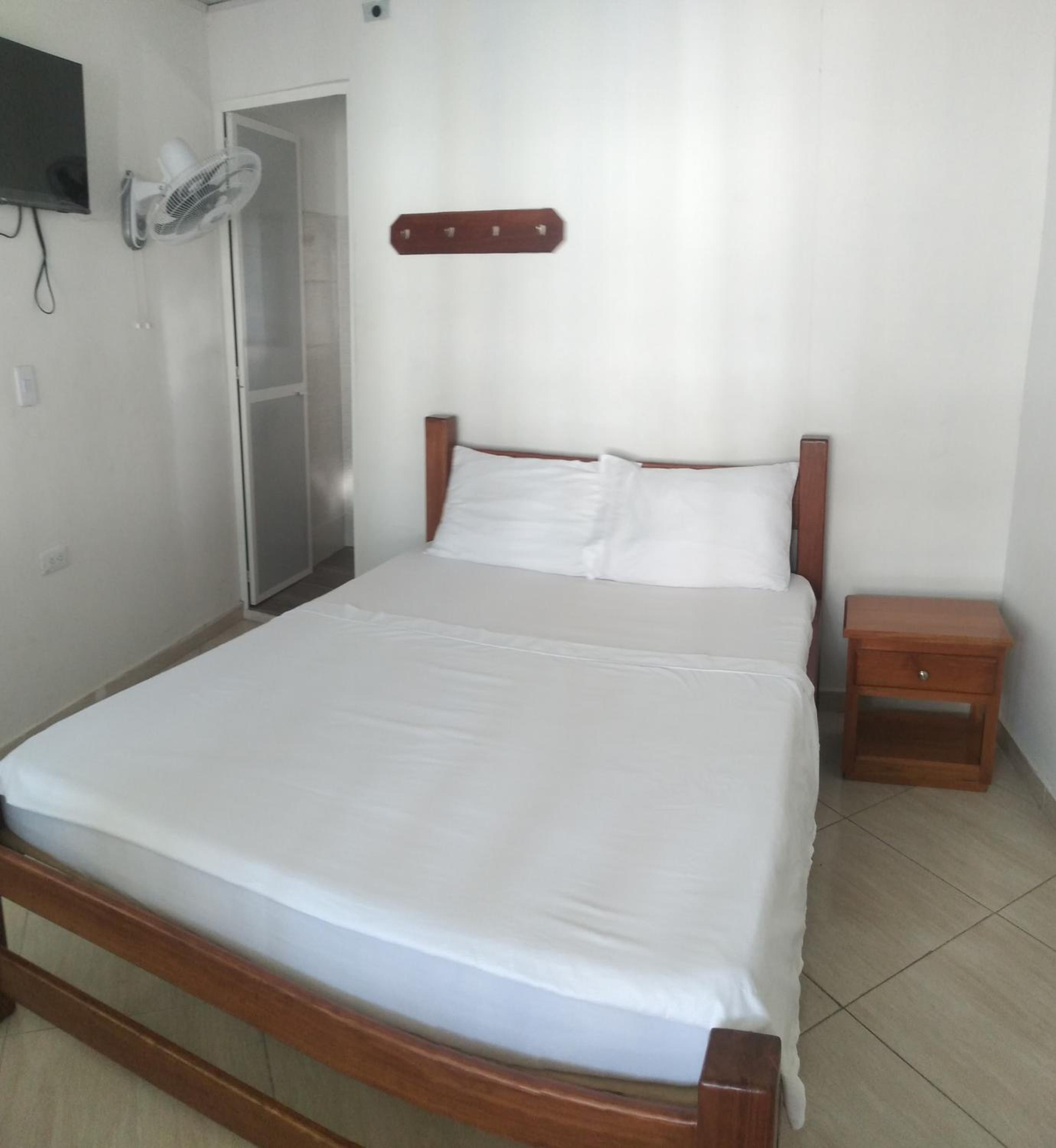 Hotel Zarina - Property Image 8