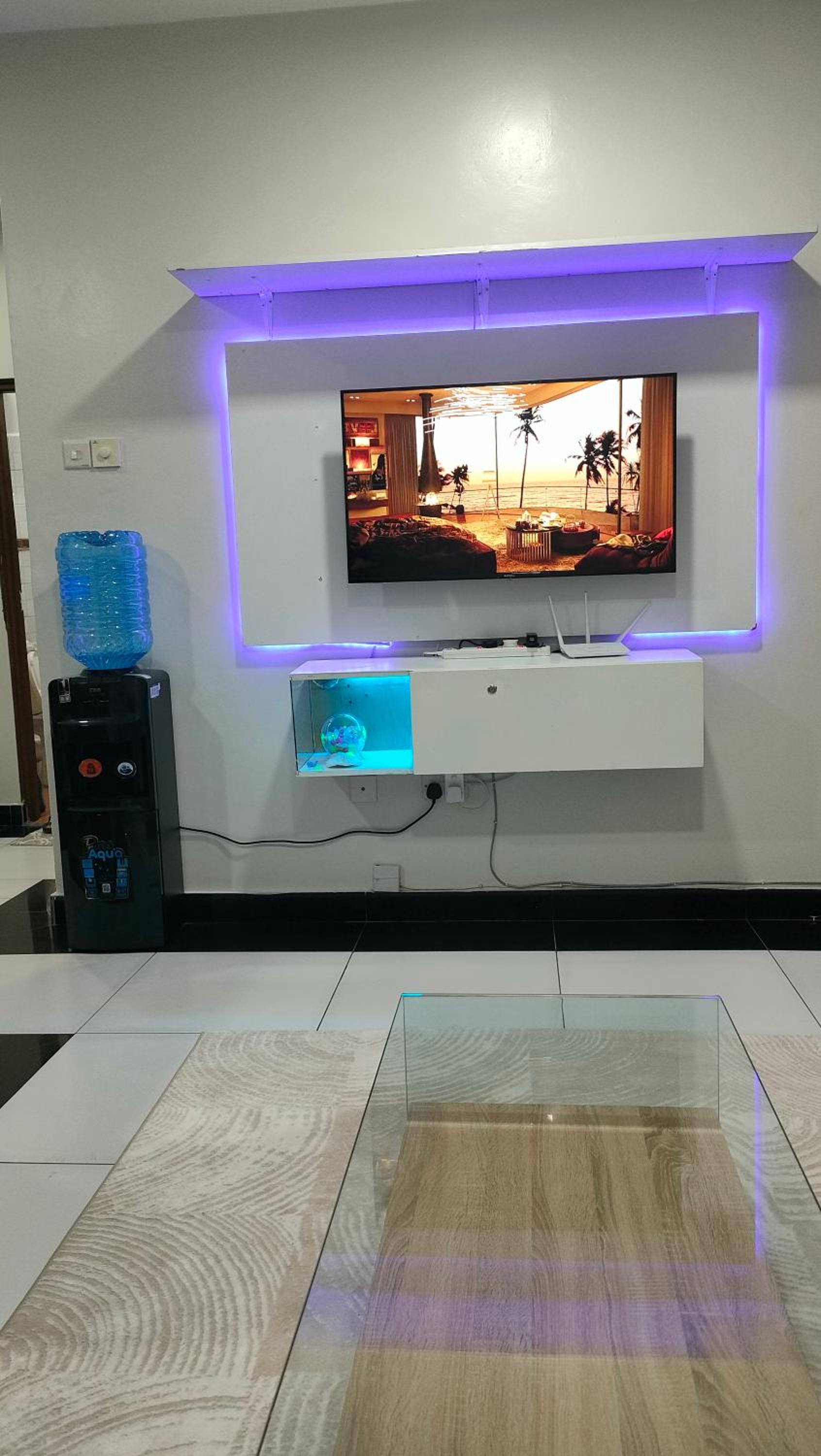 Crescent suites