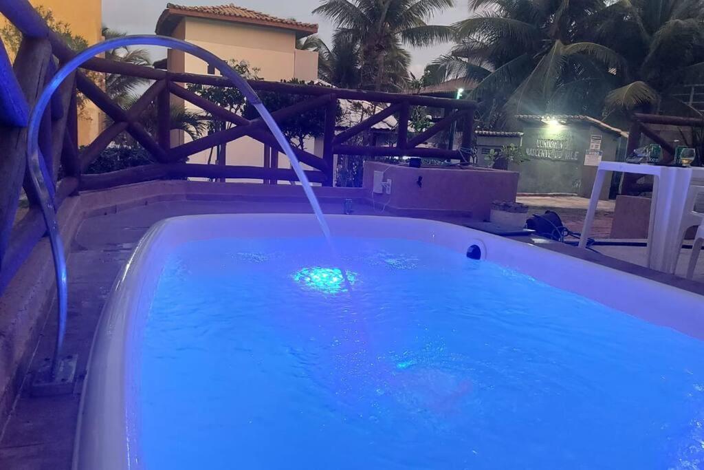 Linda casa beira mar com piscina privativa próximo a Guarajuba