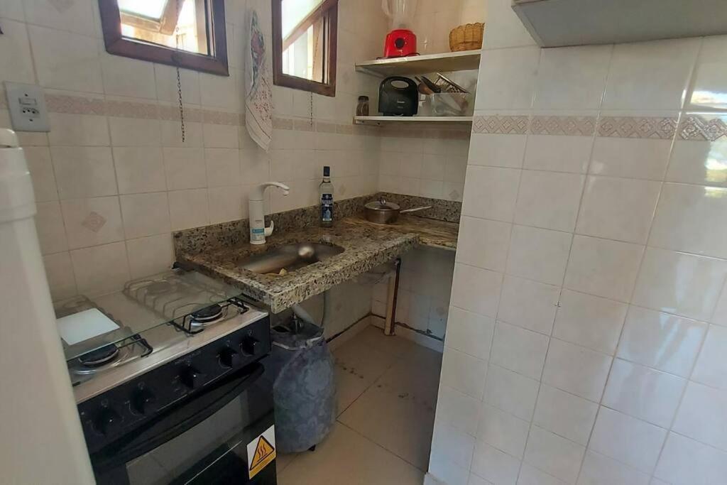 Linda casa beira mar com piscina privativa próximo a Guarajuba