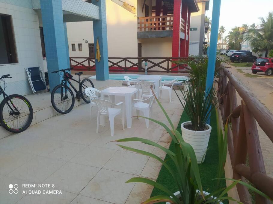 Linda casa beira mar com piscina privativa próximo a Guarajuba