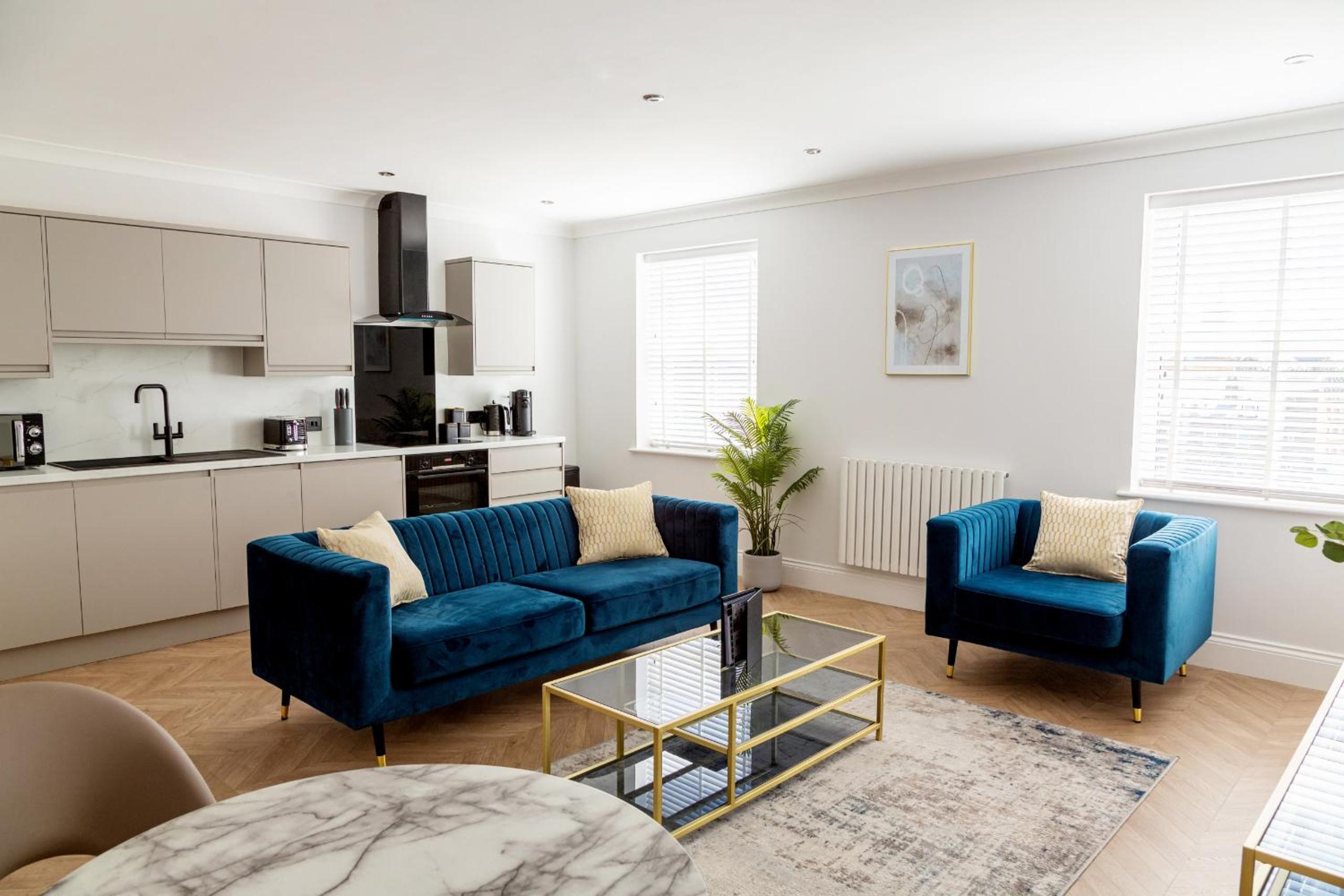 The Salisbury - Luxury Apartments by Stay In Scarborough view 3