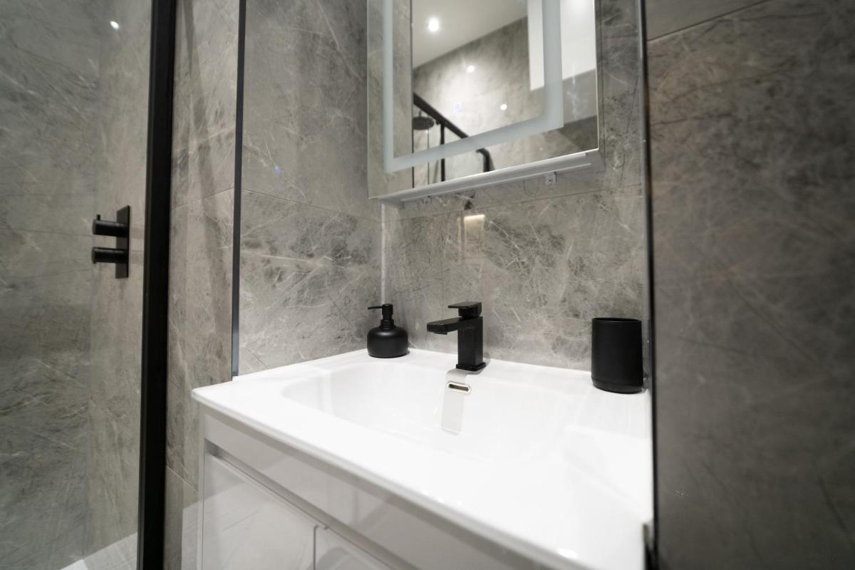 One & Two Bedroom Apartments near Holloway Train Station by Sojo