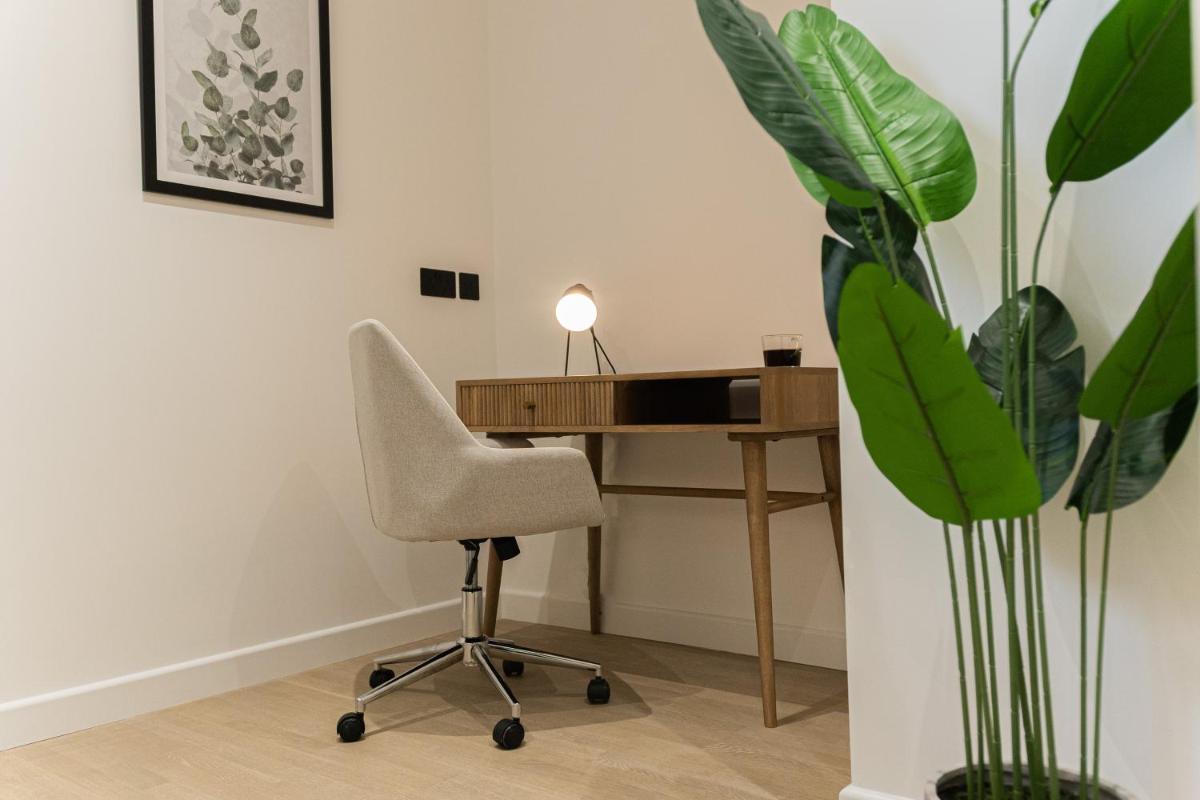 One & Two Bedroom Apartments near Holloway Train Station by Sojo