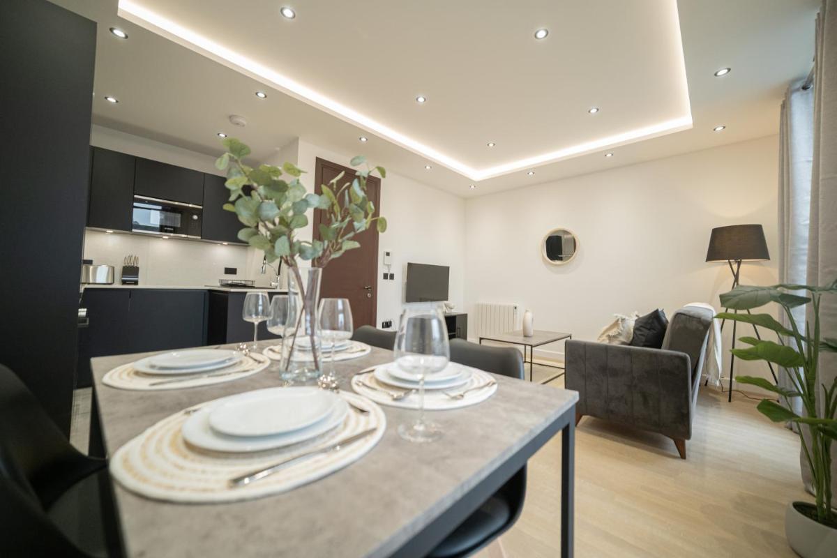 One & Two Bedroom Apartments near Holloway Train Station by Sojo