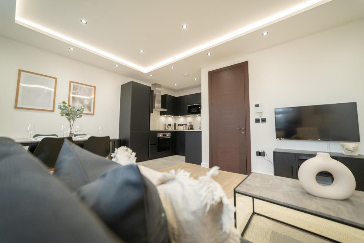 One & Two Bedroom Apartments near Holloway Train Station by Sojo