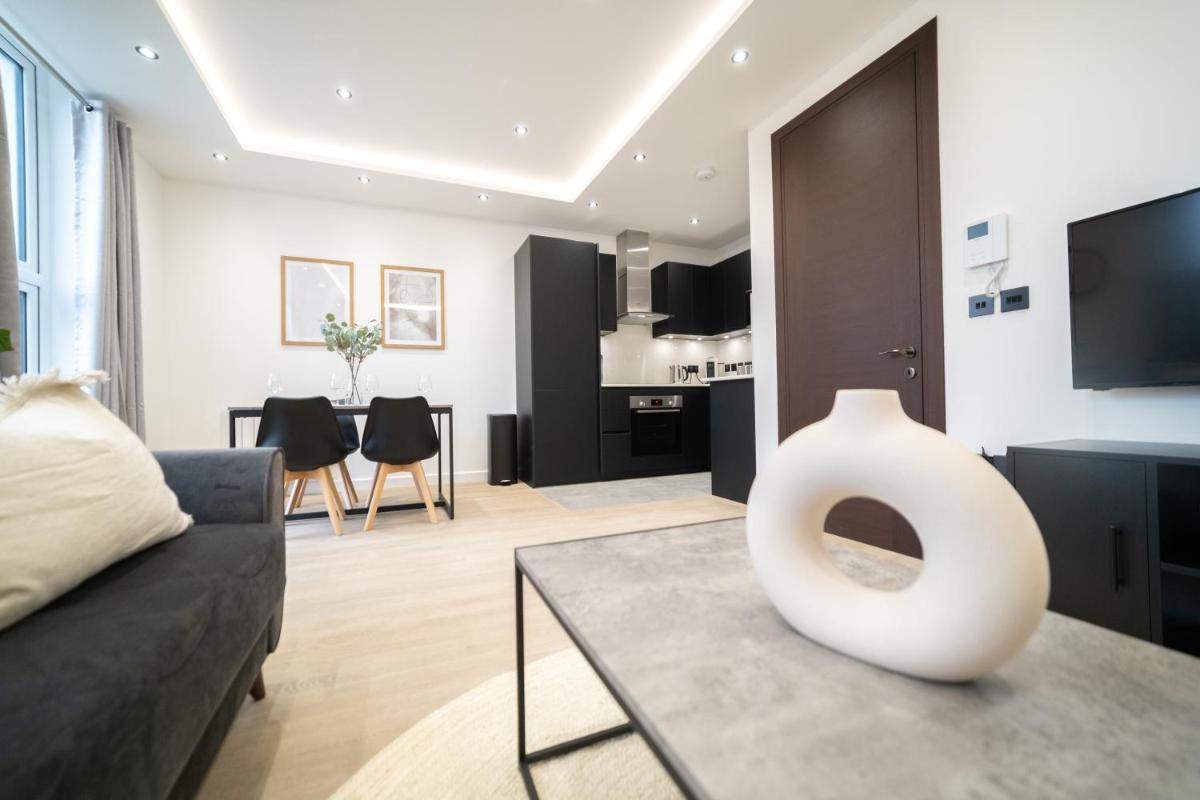 One & Two Bedroom Apartments near Holloway Train Station by Sojo