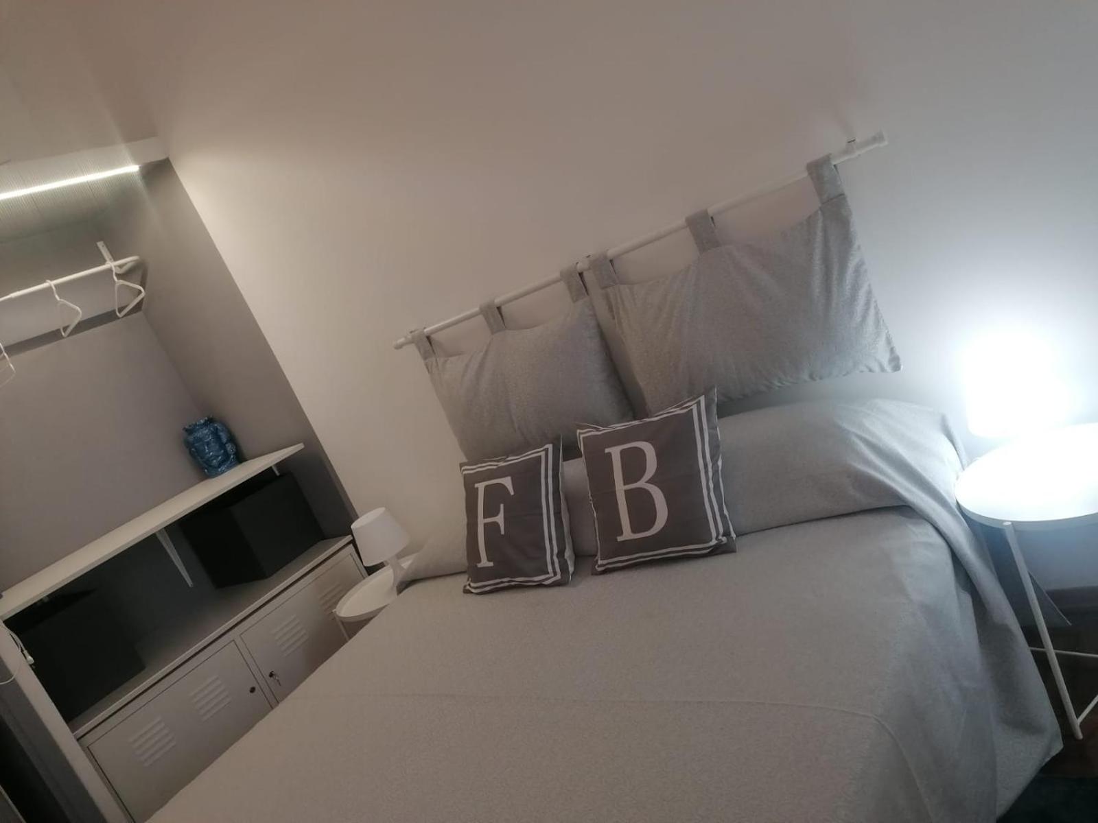 Historic Centre - Apartment at Foro Borbonico photo 3