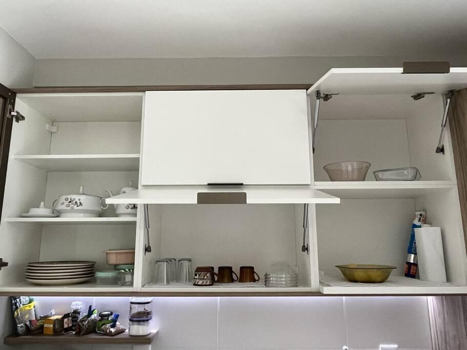Apartamento 2 Suítes com piscina e churrasqueira, ao lado da UFSC