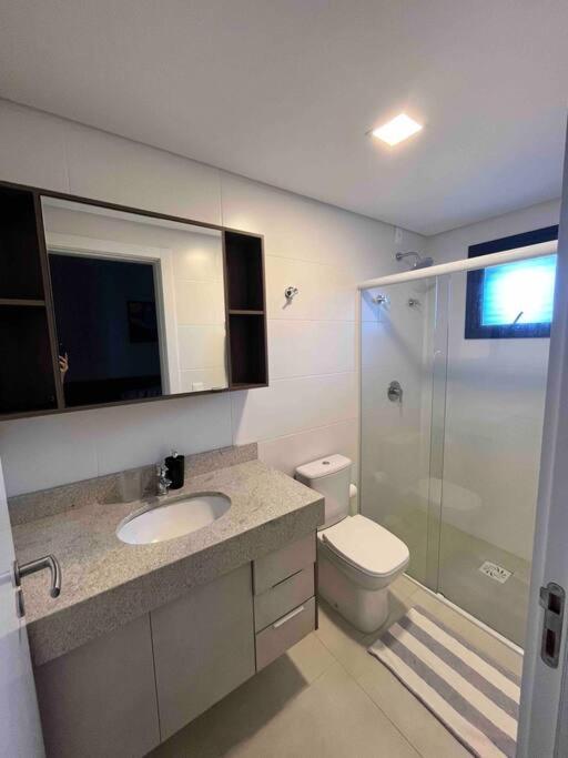 Apartamento 2 Suítes com piscina e churrasqueira, ao lado da UFSC