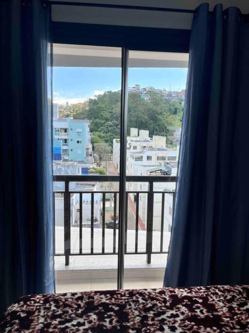 Apartamento 2 Suítes com piscina e churrasqueira, ao lado da UFSC