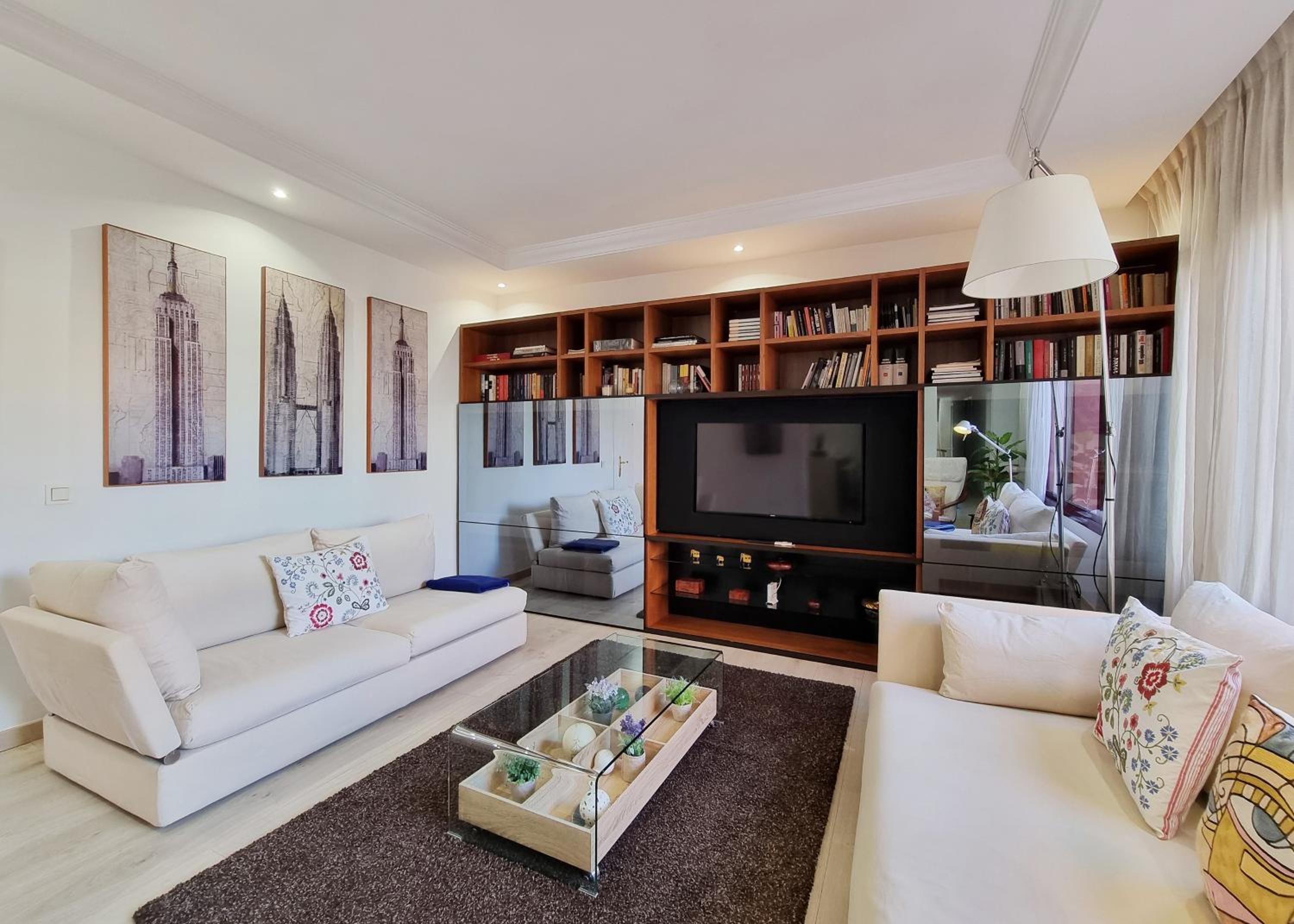 Luxury Apartment in Jardines De Don Carlos