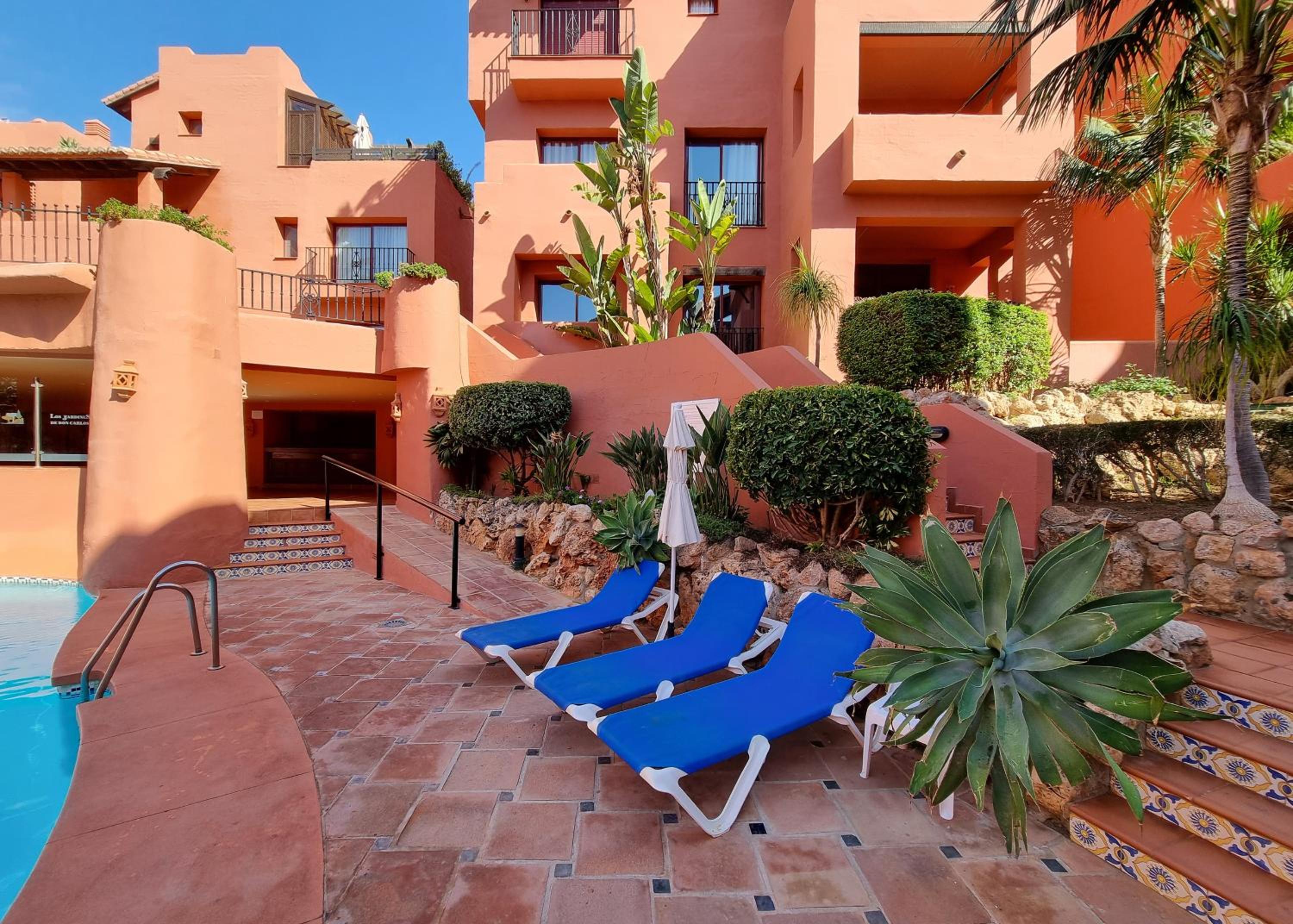 Luxury Apartment in Jardines De Don Carlos