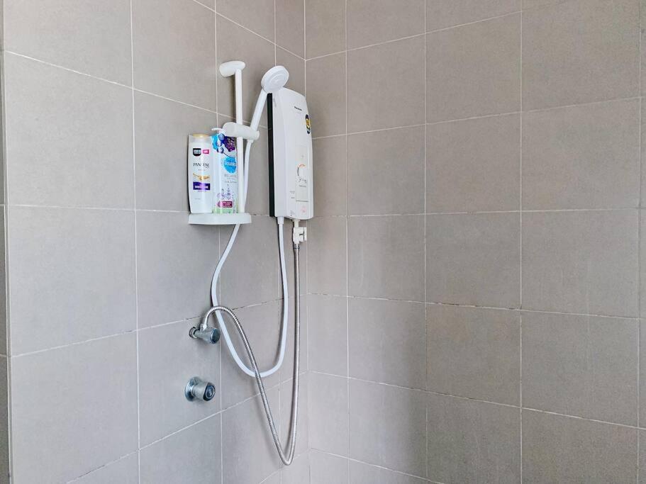 Mercu Summer Suites KLCC 2BR Pastel Rose
