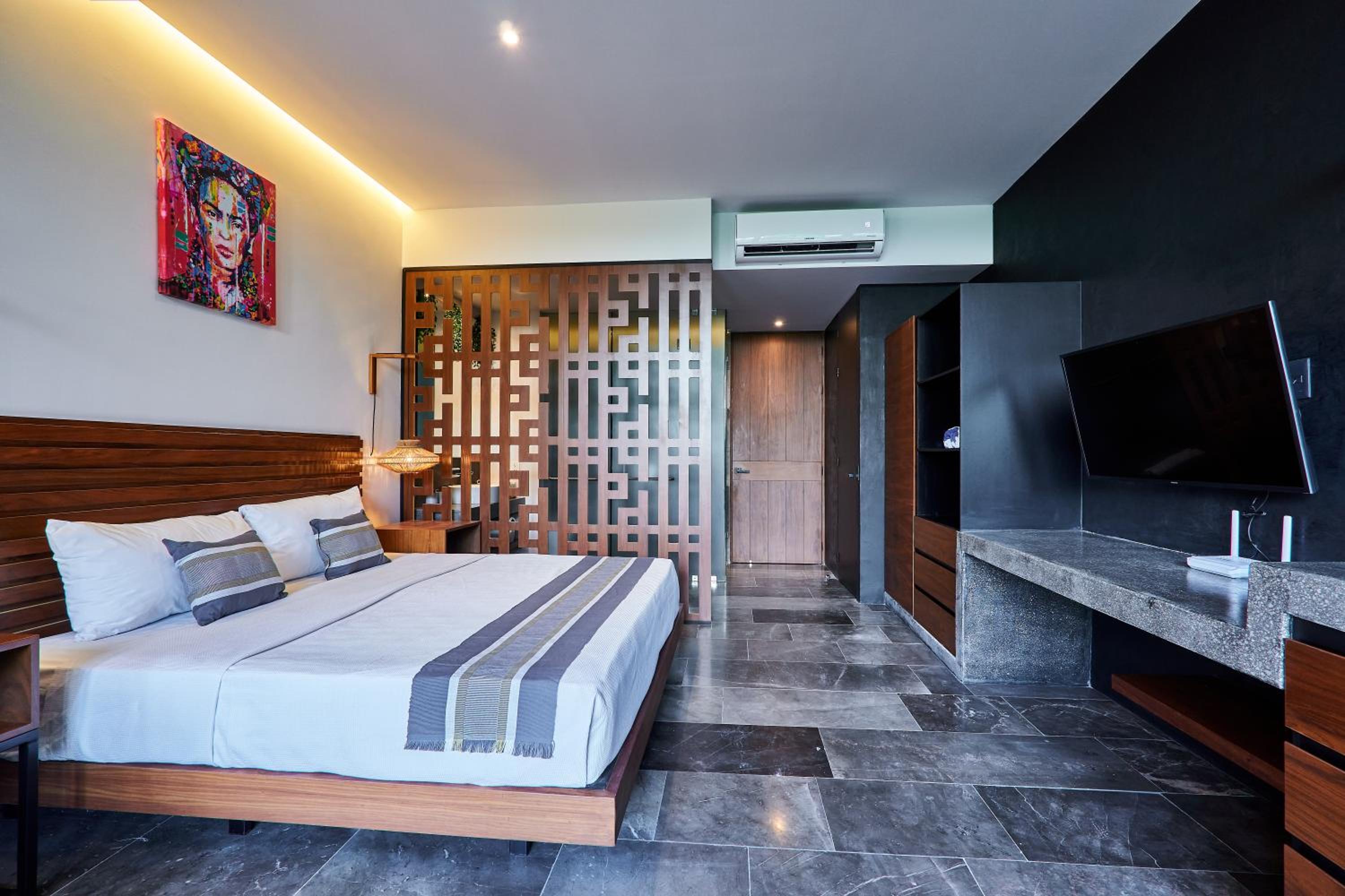 hotel room