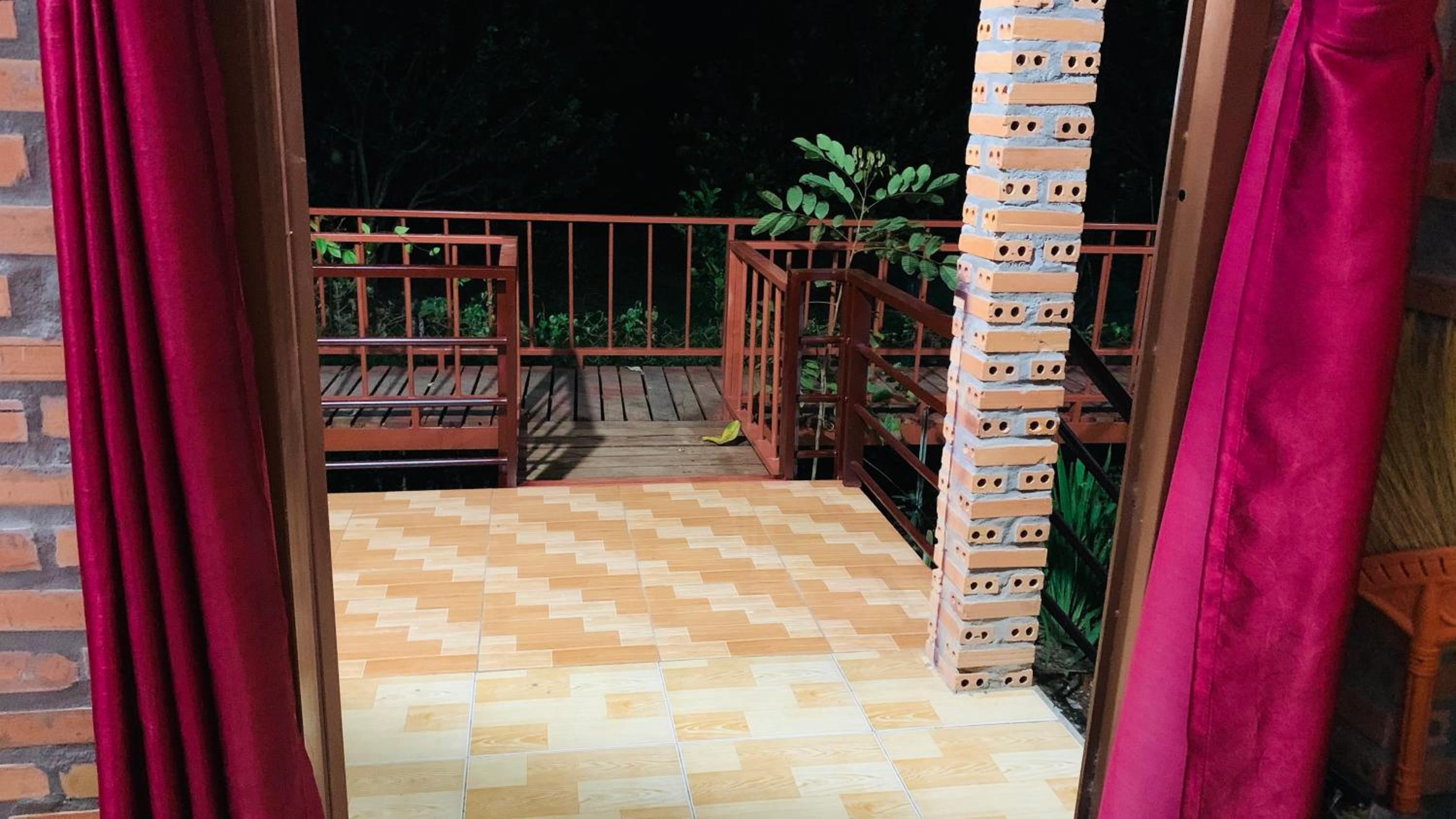 Photo 64