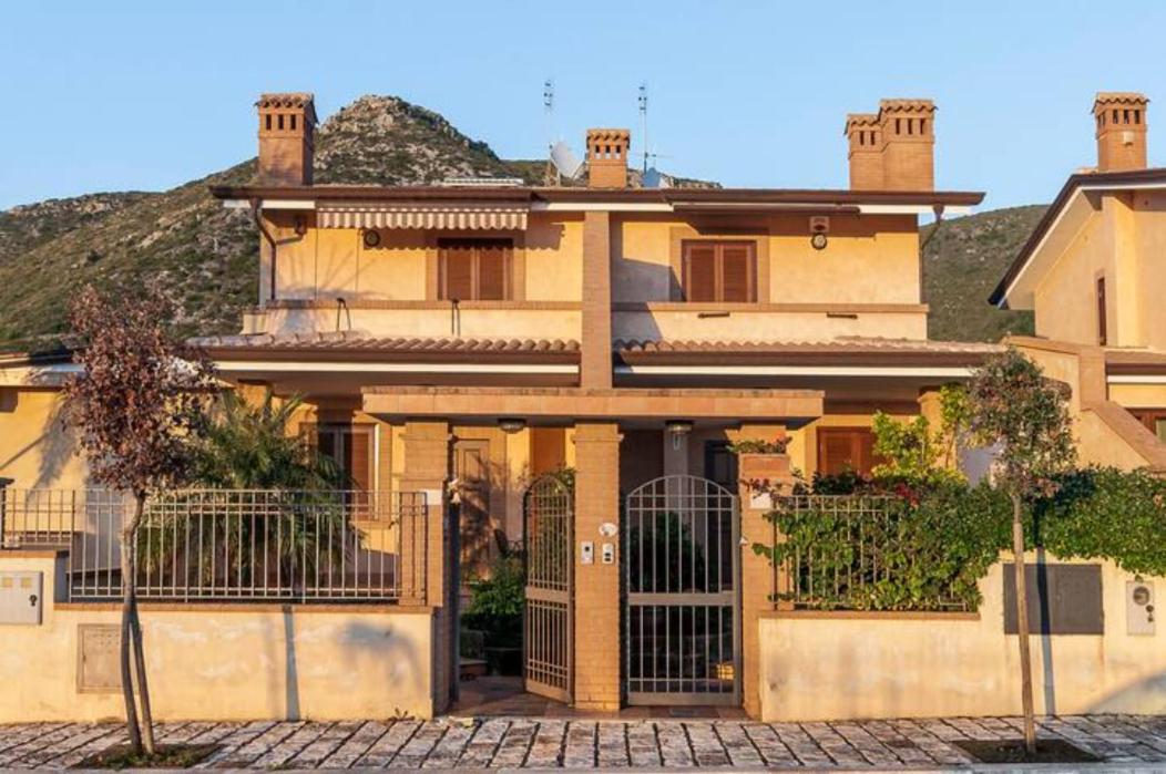 Casa Vacanze Polifemo view 2