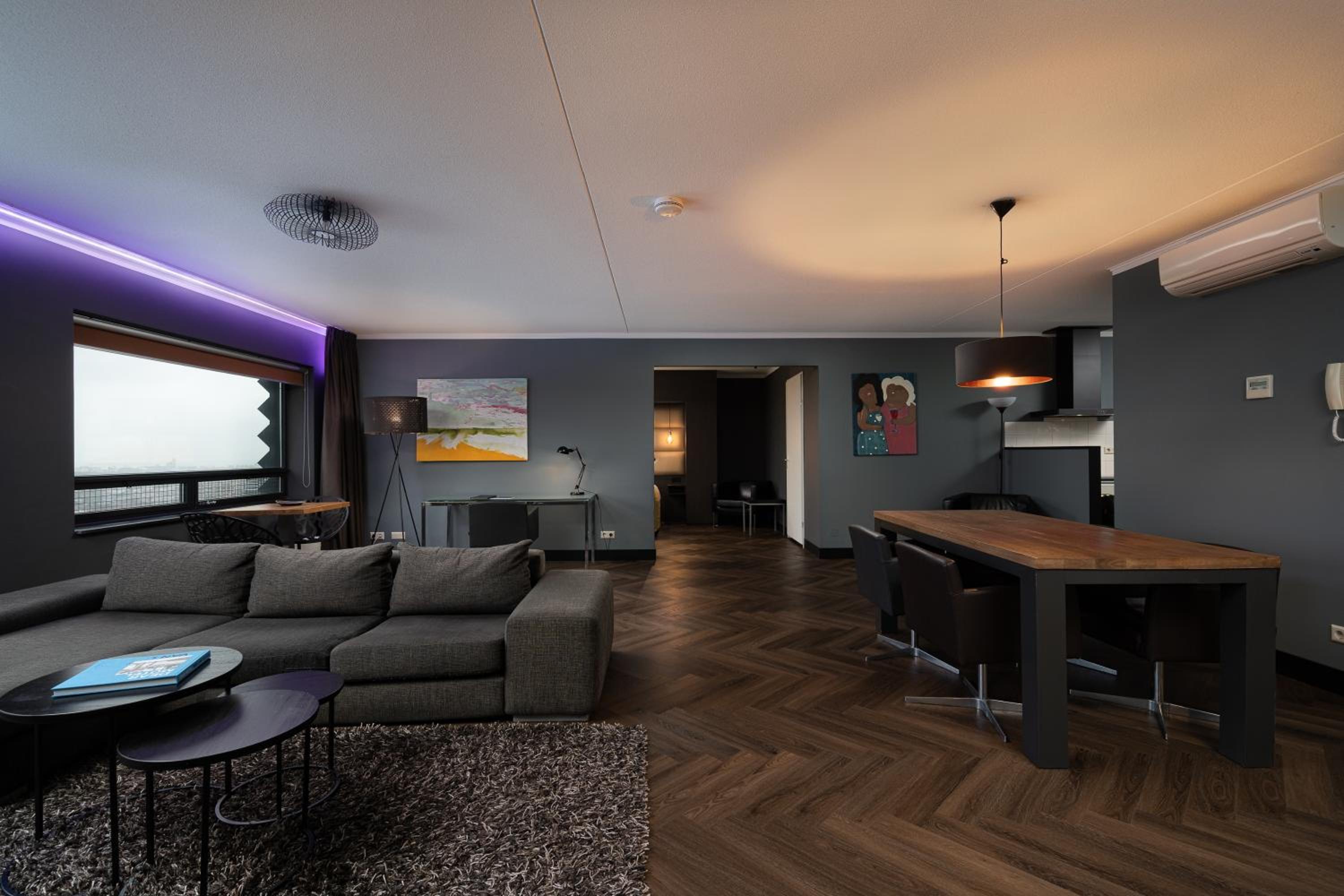 The Penthouse At The Hague Tower