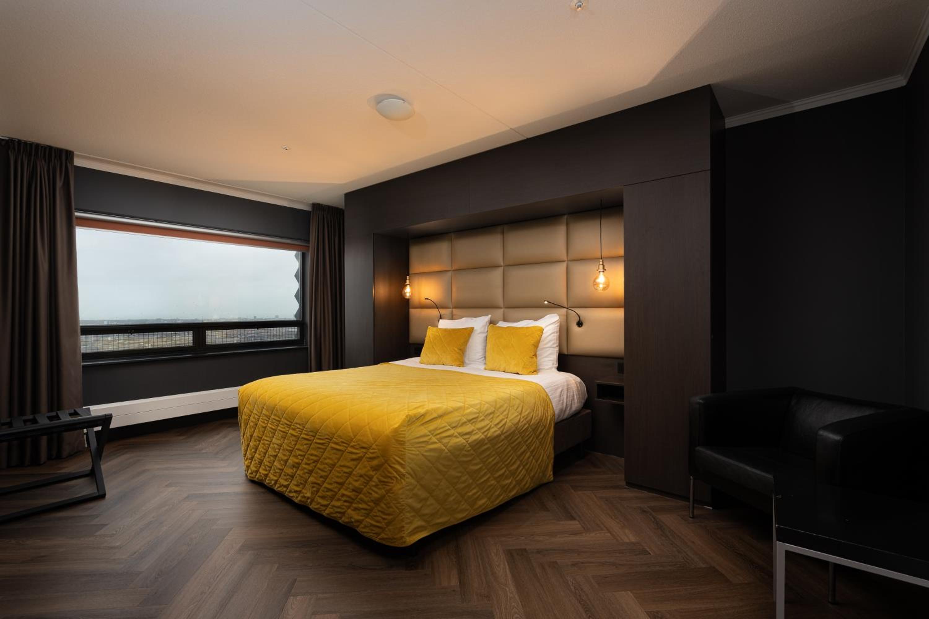 The Penthouse At The Hague Tower