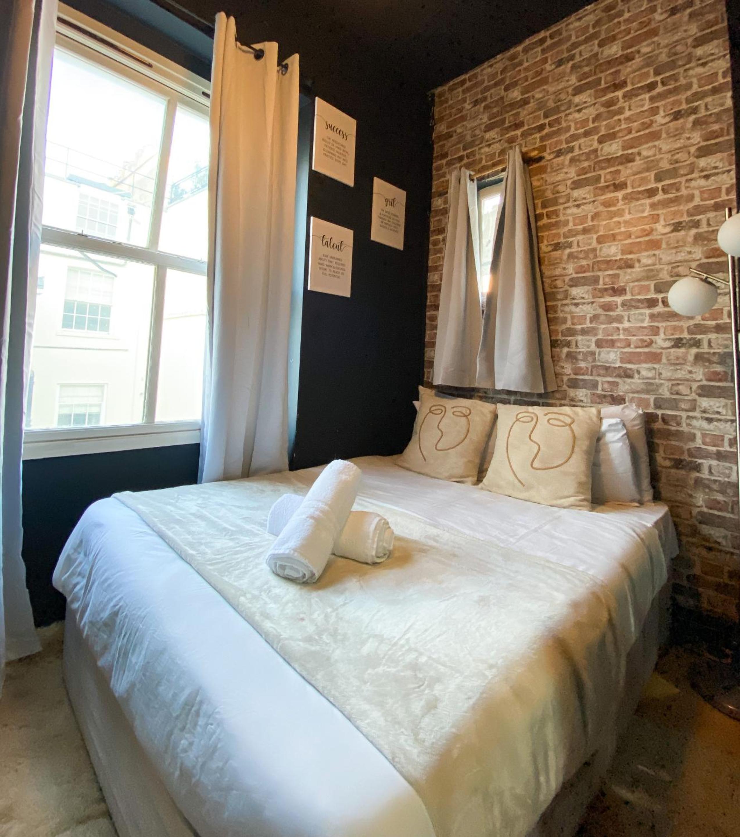 Modern Studios Close To Hyde Park