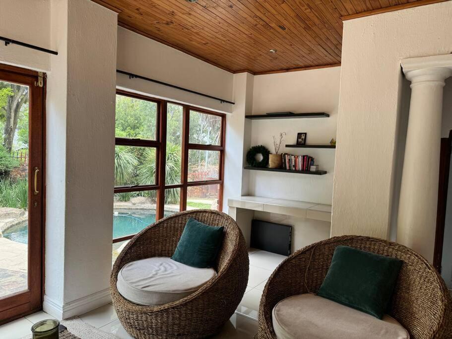 Johannesburg Vacations - Beautiful Sandton Family Home - Property Image 8