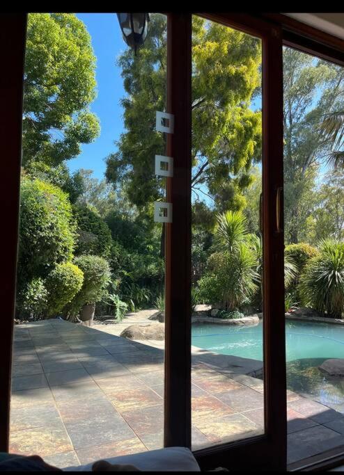 Johannesburg Vacations - Beautiful Sandton Family Home - Property Image 5