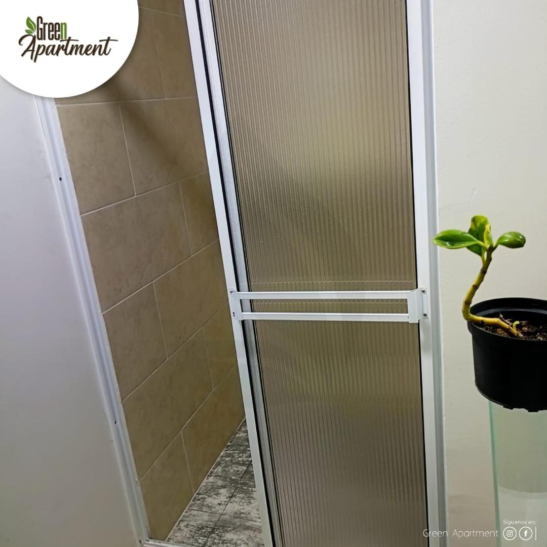 GREEN APARTMENT 